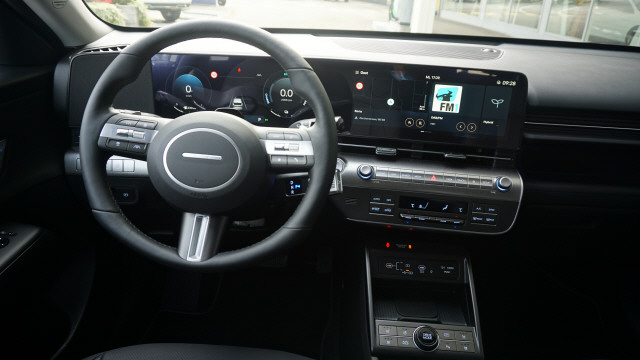 HYUNDAI Kona 1.6 HEV Vertex-image-11