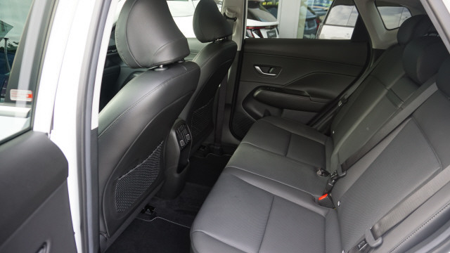 HYUNDAI Kona 1.6 HEV Vertex-image-9