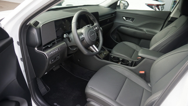 HYUNDAI Kona 1.6 HEV Vertex-image-10