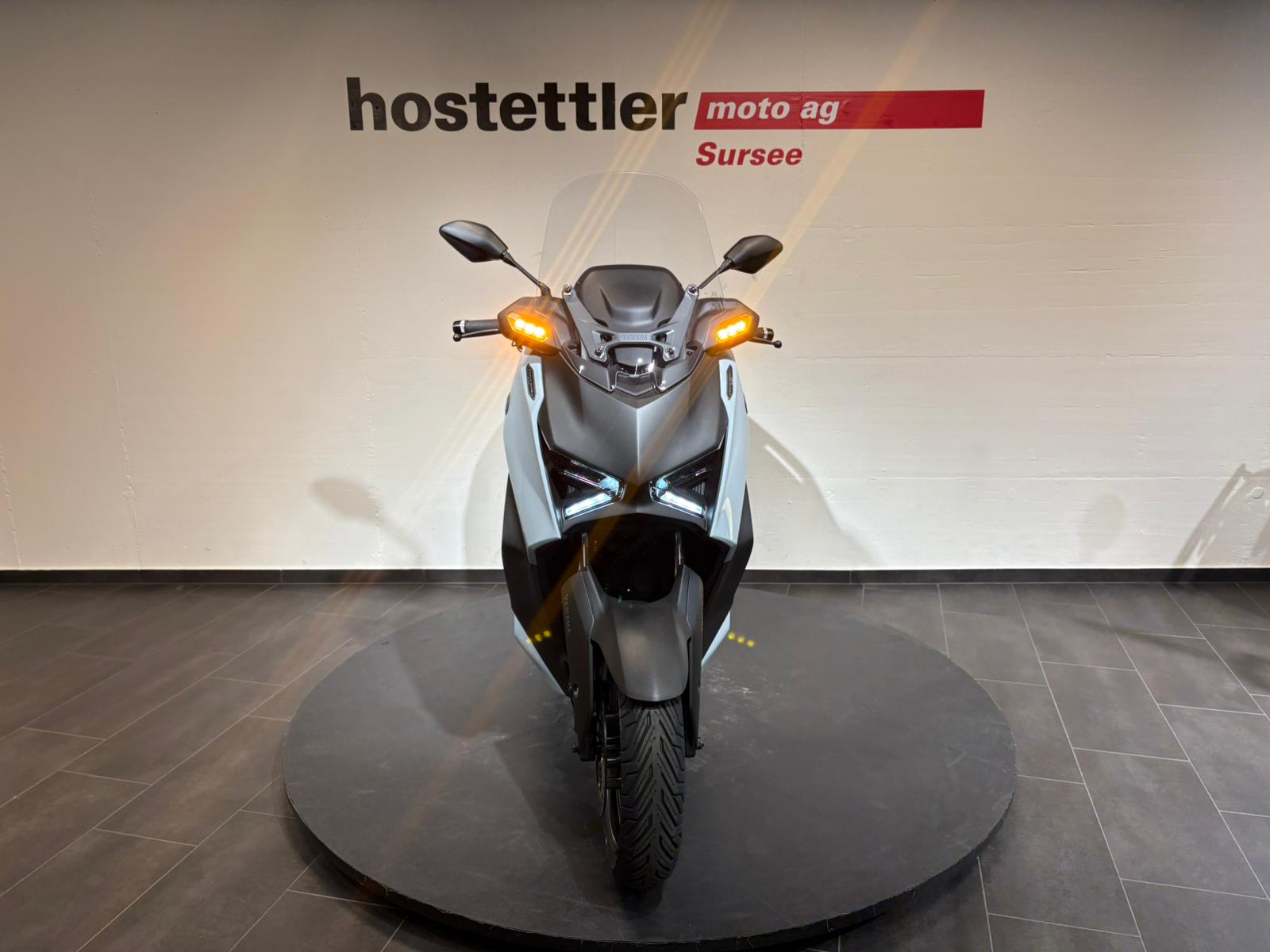 YAMAHA XMAX 300 Tech MAX+-image-7