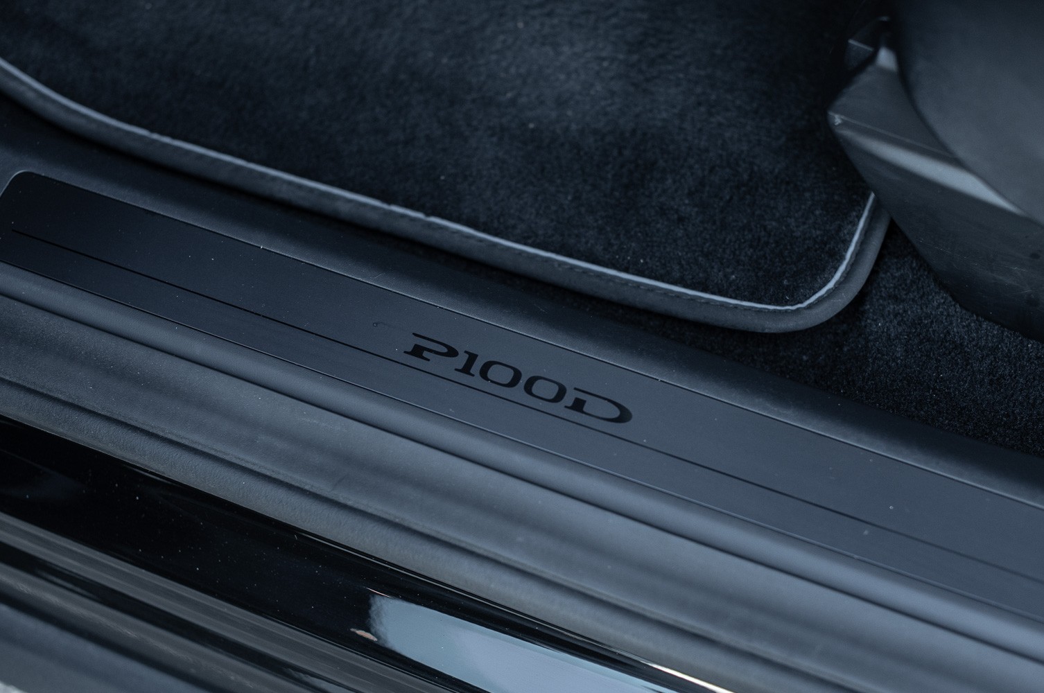 TESLA Model X 100 D Performance Ludicrous +-image-14