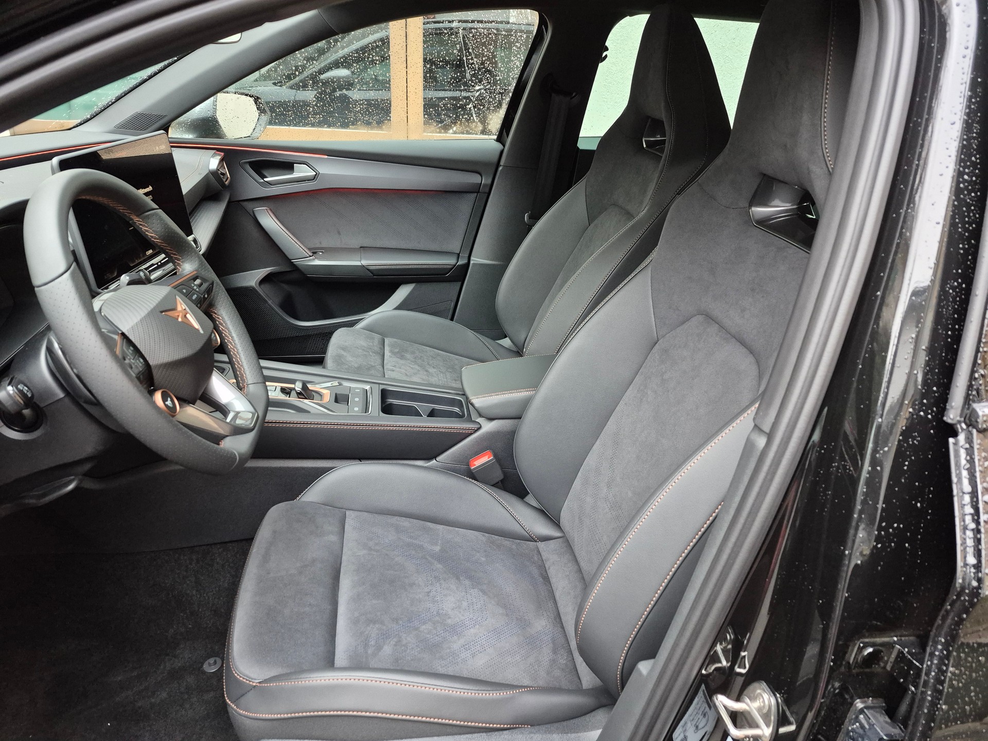 CUPRA LEON ST 2.0 TSI VZ DSG 4Drive 33% Rabatt!-image-9