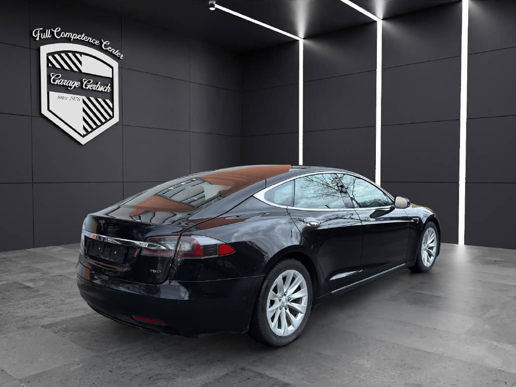 TESLA Model S 75 D-image-5