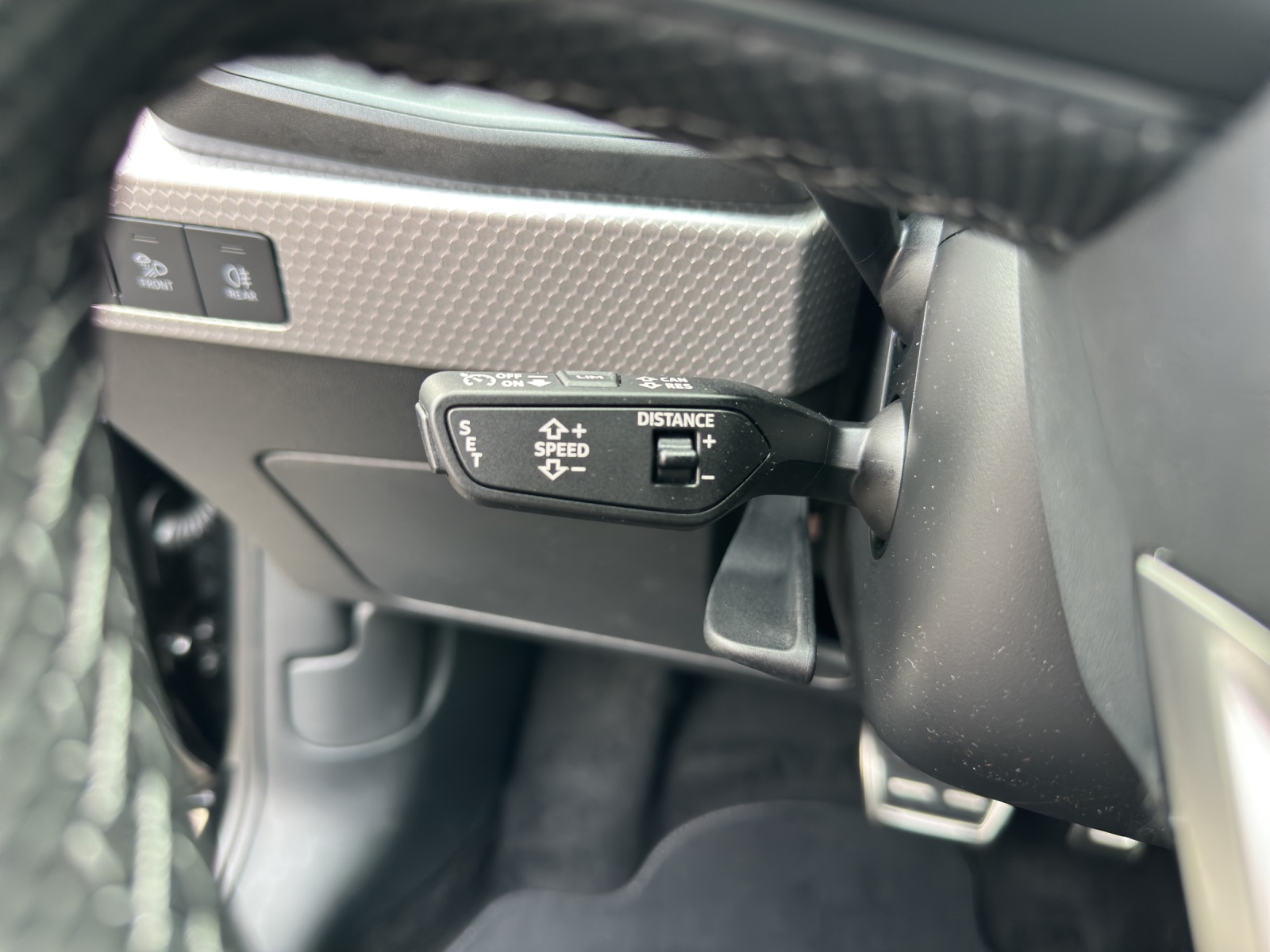 AUDI A1 Sportback 30 TFSI Attraction S-tronic-image-14