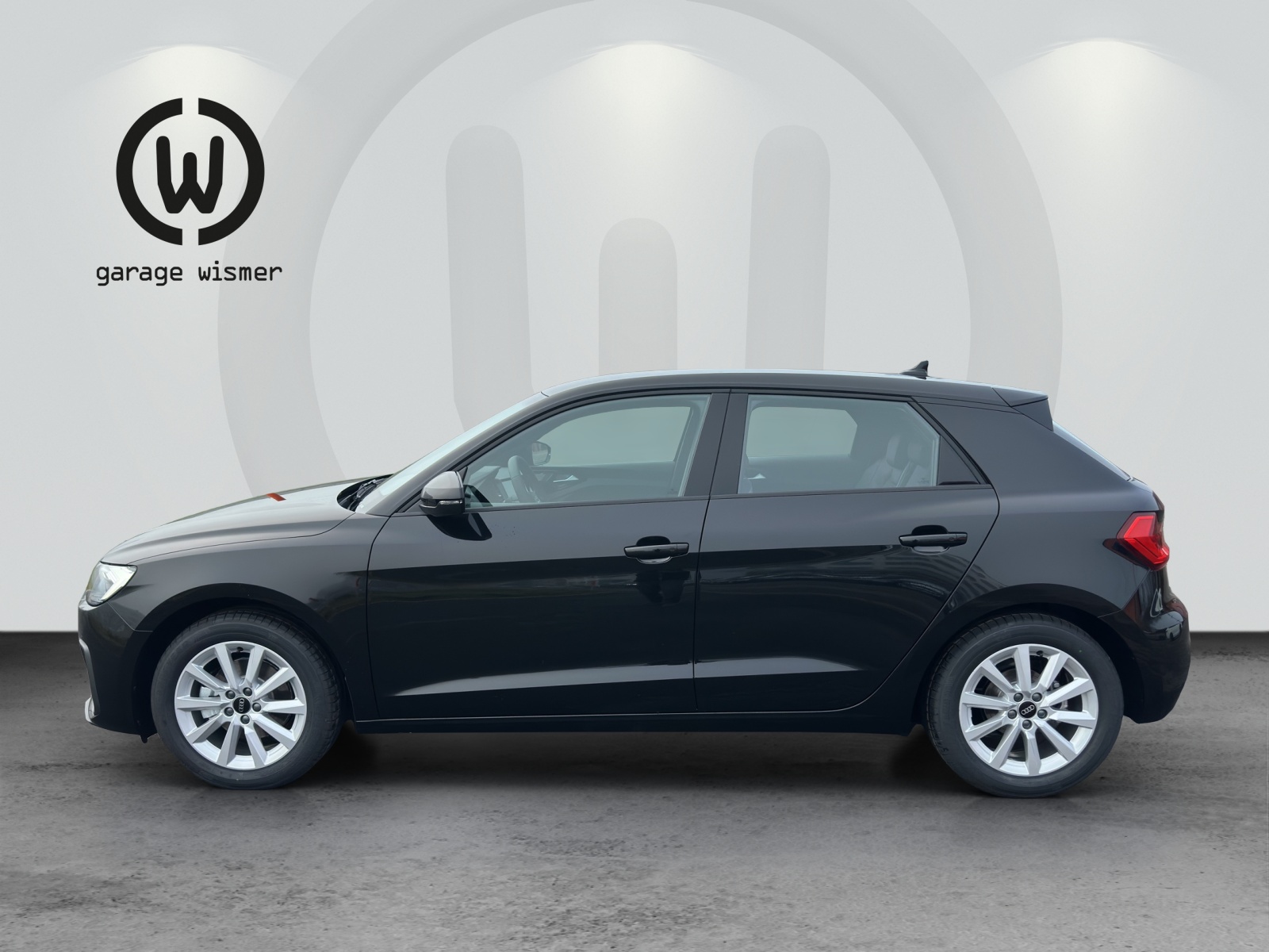 AUDI A1 Sportback 30 TFSI Attraction S-tronic-image-1