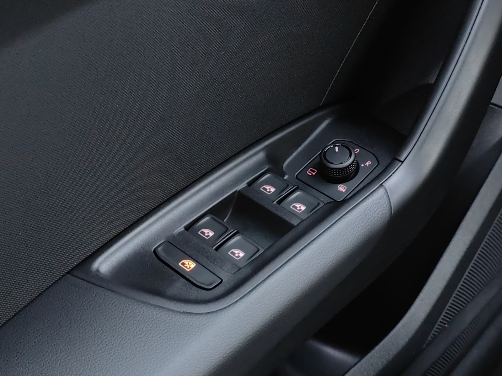 AUDI A1 Sportback 30 TFSI Attraction S-tronic-image-13