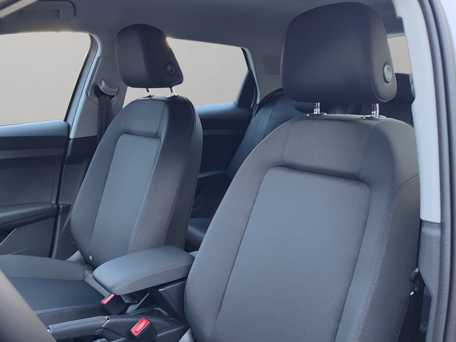 AUDI A1 Sportback 30 TFSI Attraction S-tronic-image-9