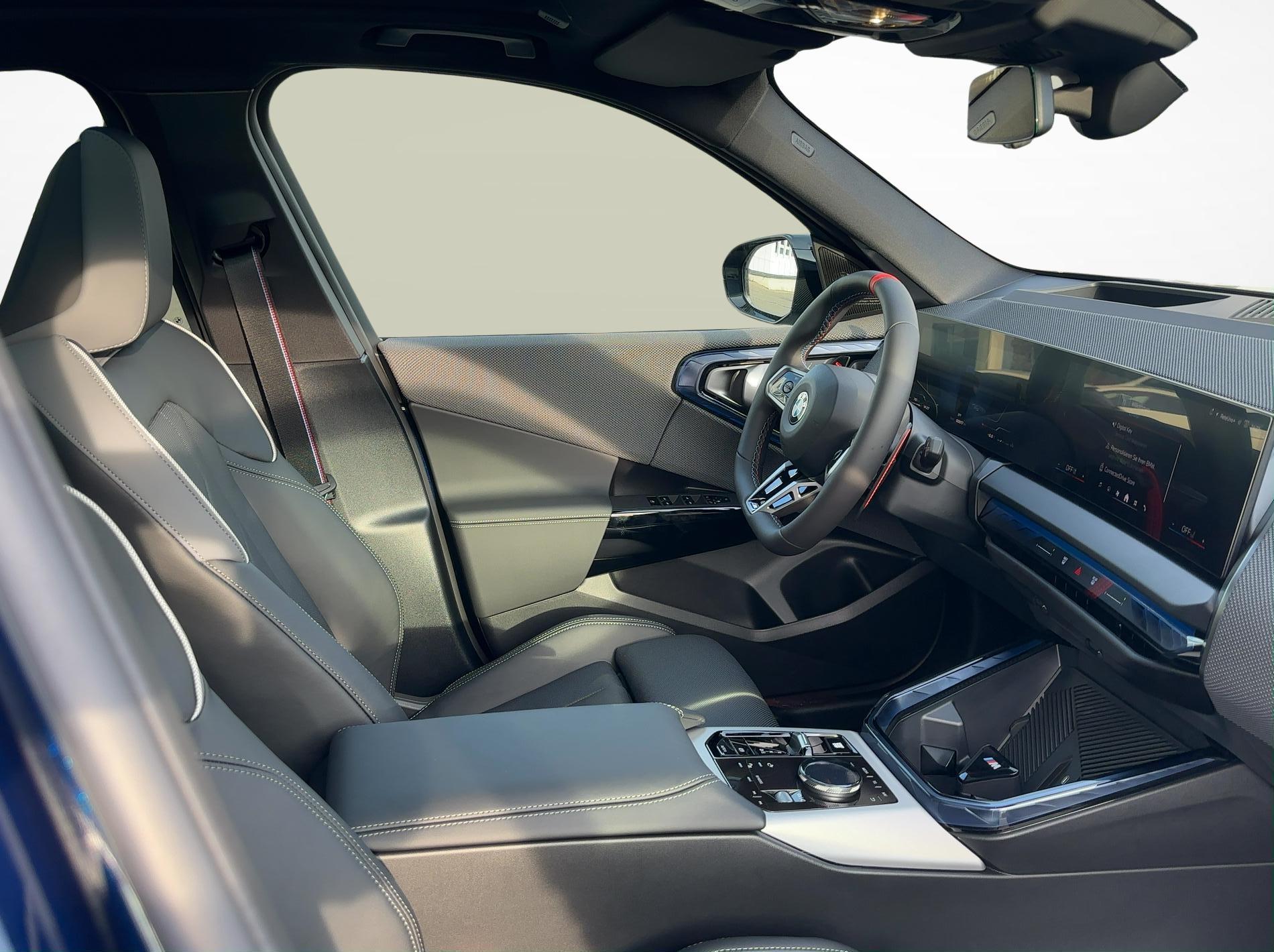 BMW X3 M50i-image-9