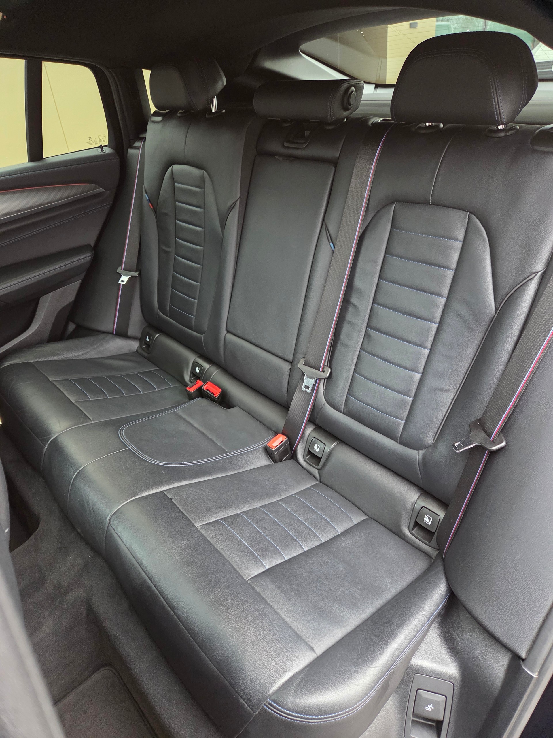 BMW X4 xDrive 48V M40d Steptronic-image-9