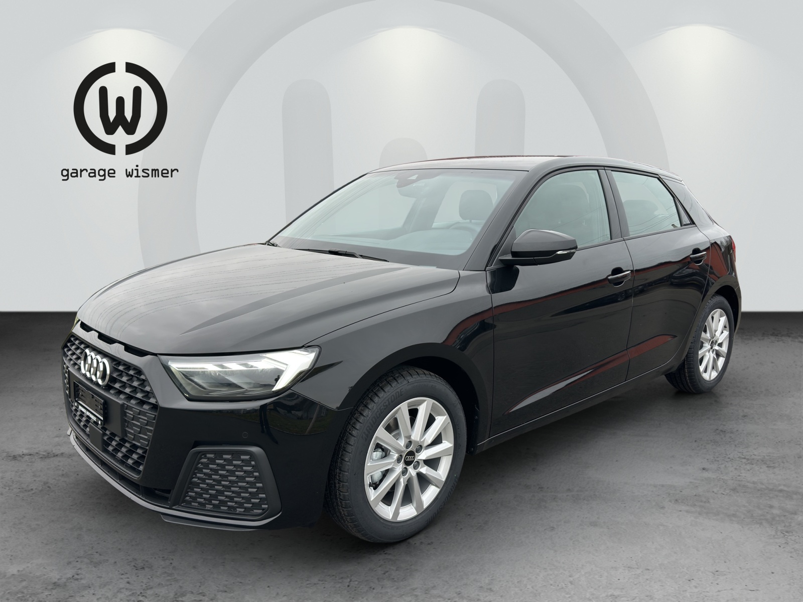 AUDI A1 Sportback 30 TFSI Attraction S-tronic-image-0
