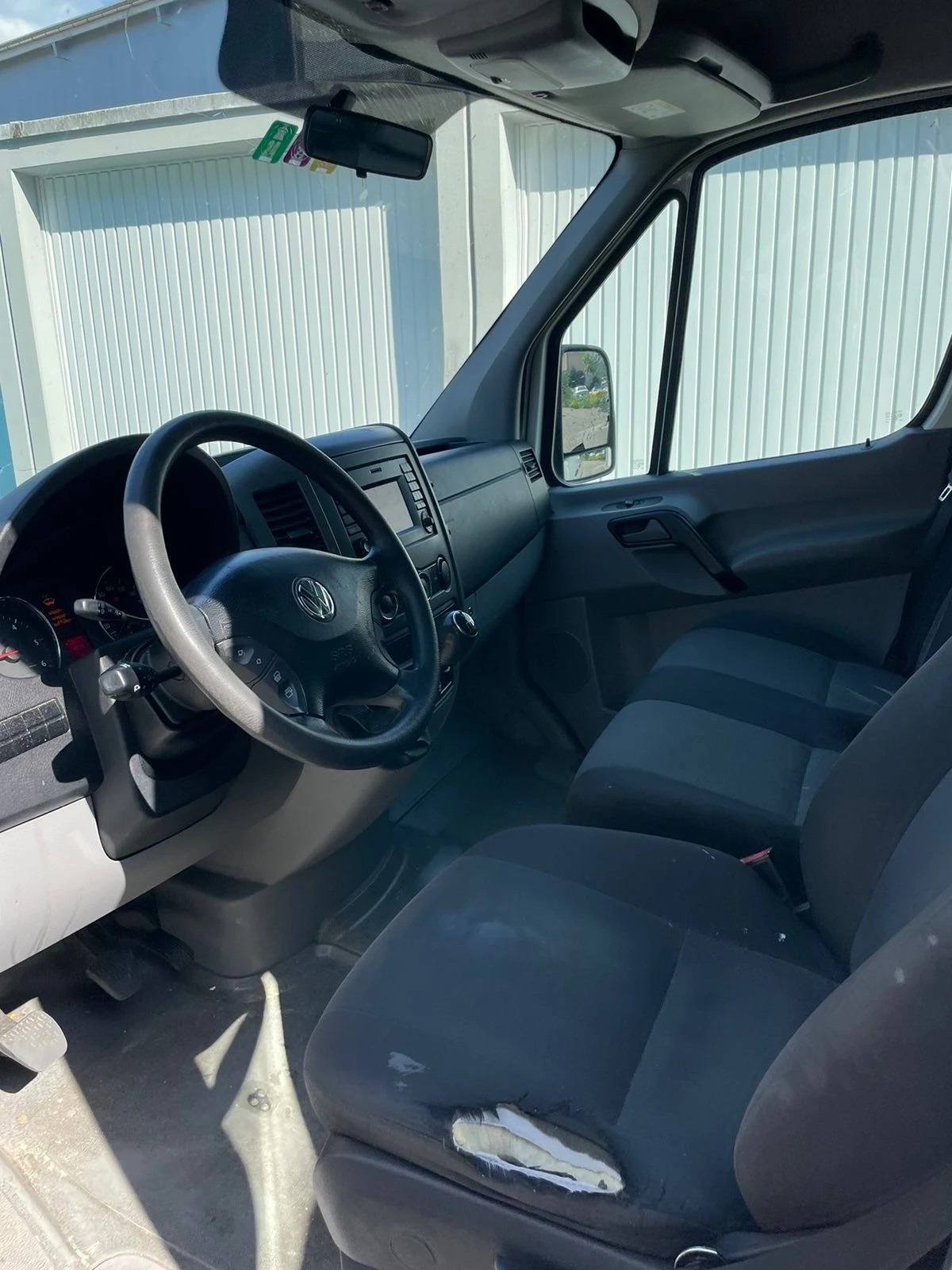 VW Crafter 35 2.0 TDI CR-image-8