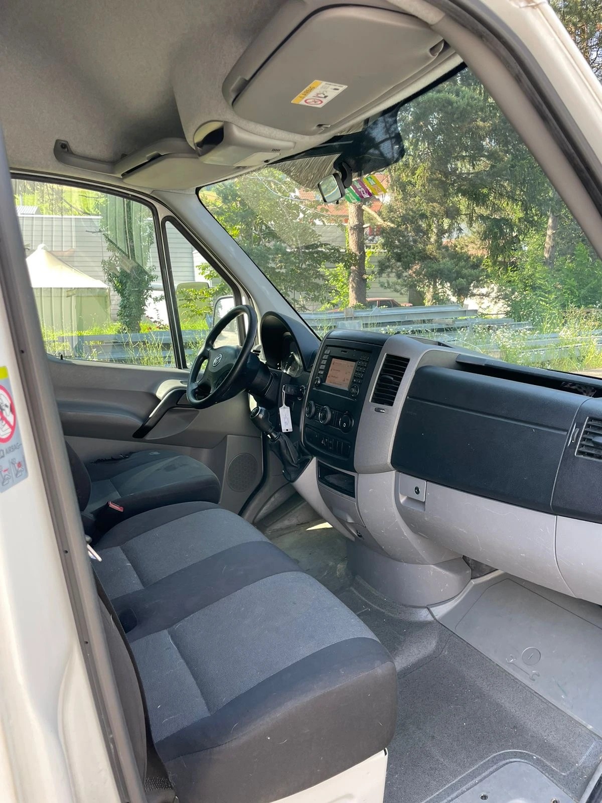 VW Crafter 35 2.0 TDI CR-image-10