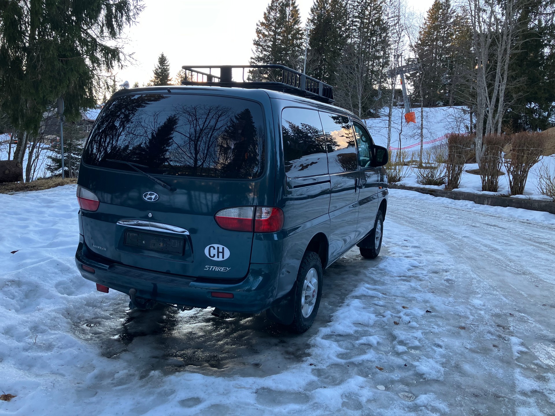 HYUNDAI Starex 2.5 TDI HSV 4x4-image-3