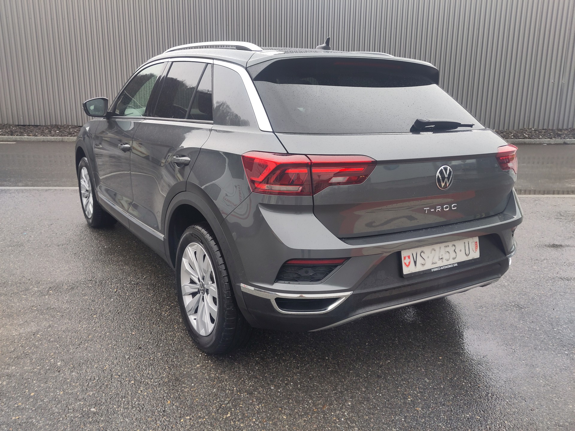 VW T-Roc 2.0 TSI Sport DSG 4Motion-image-2