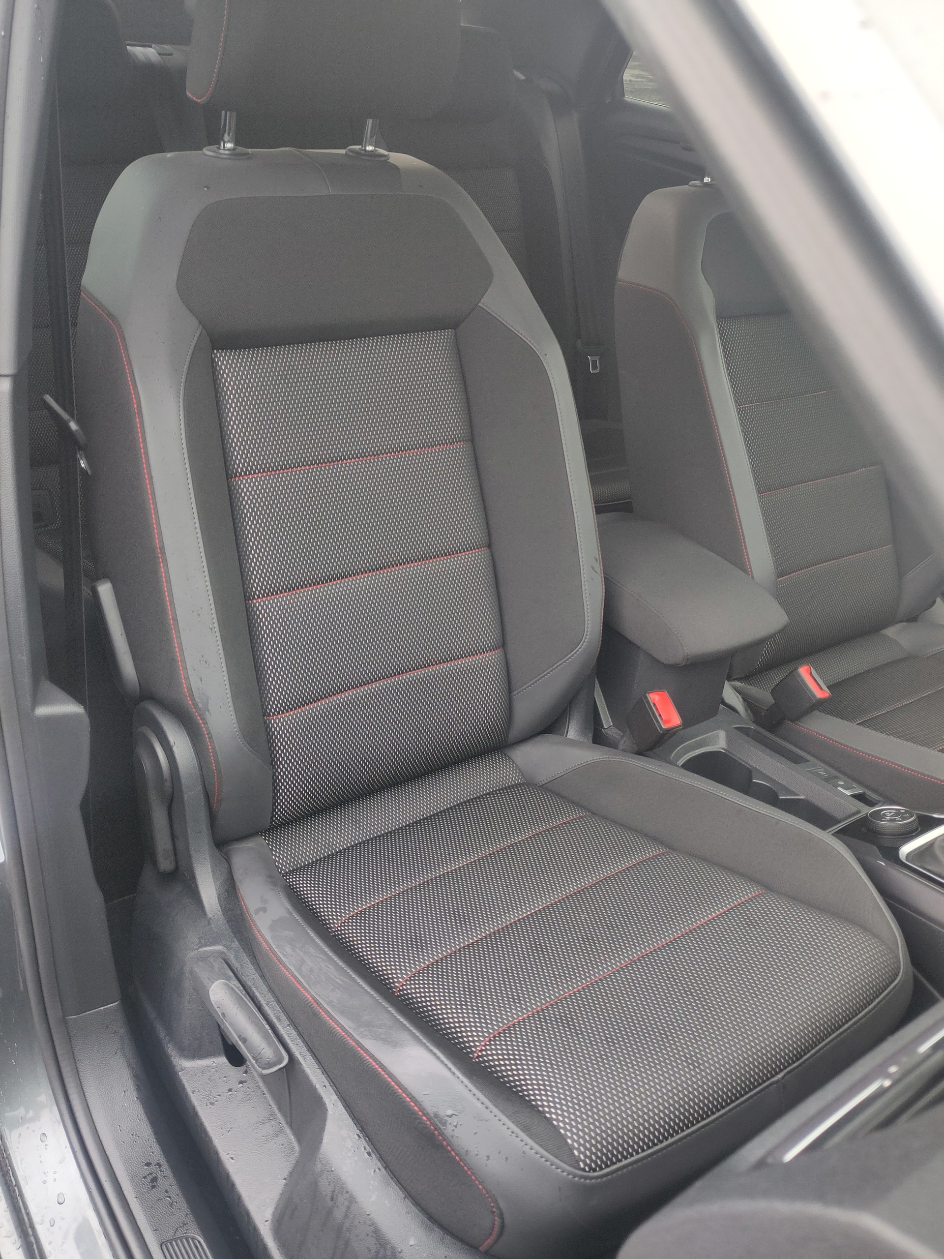 VW T-Roc 2.0 TSI Sport DSG 4Motion-image-7