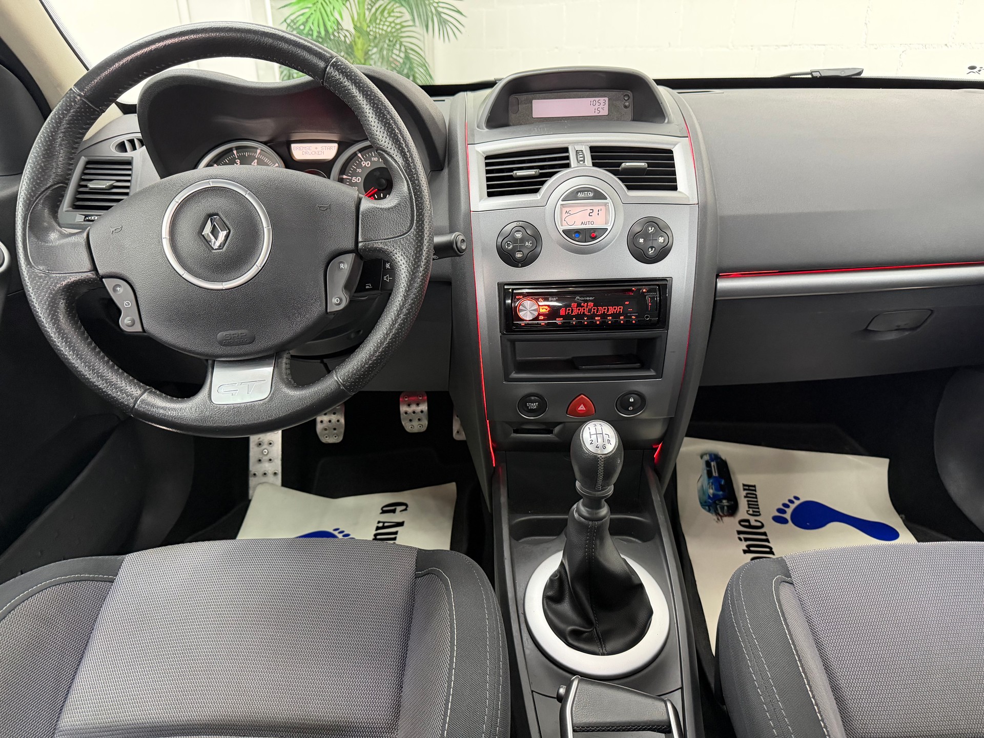 RENAULT Mégane 2.0 16V GT⭐️-image-9