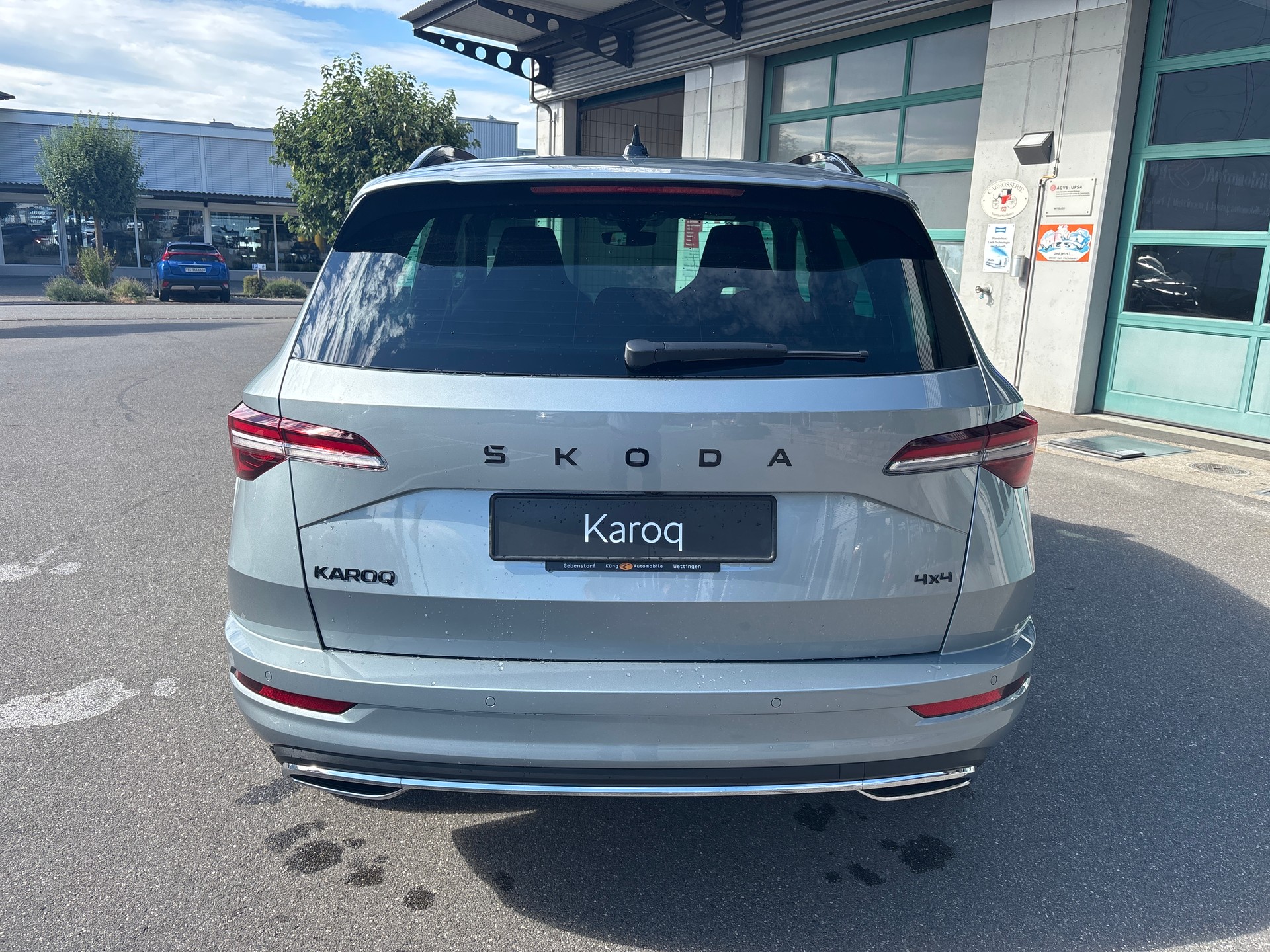 SKODA Karoq 2.0 TSI Sportline Dynamic Limited Edition 4x4 DSG-image-6