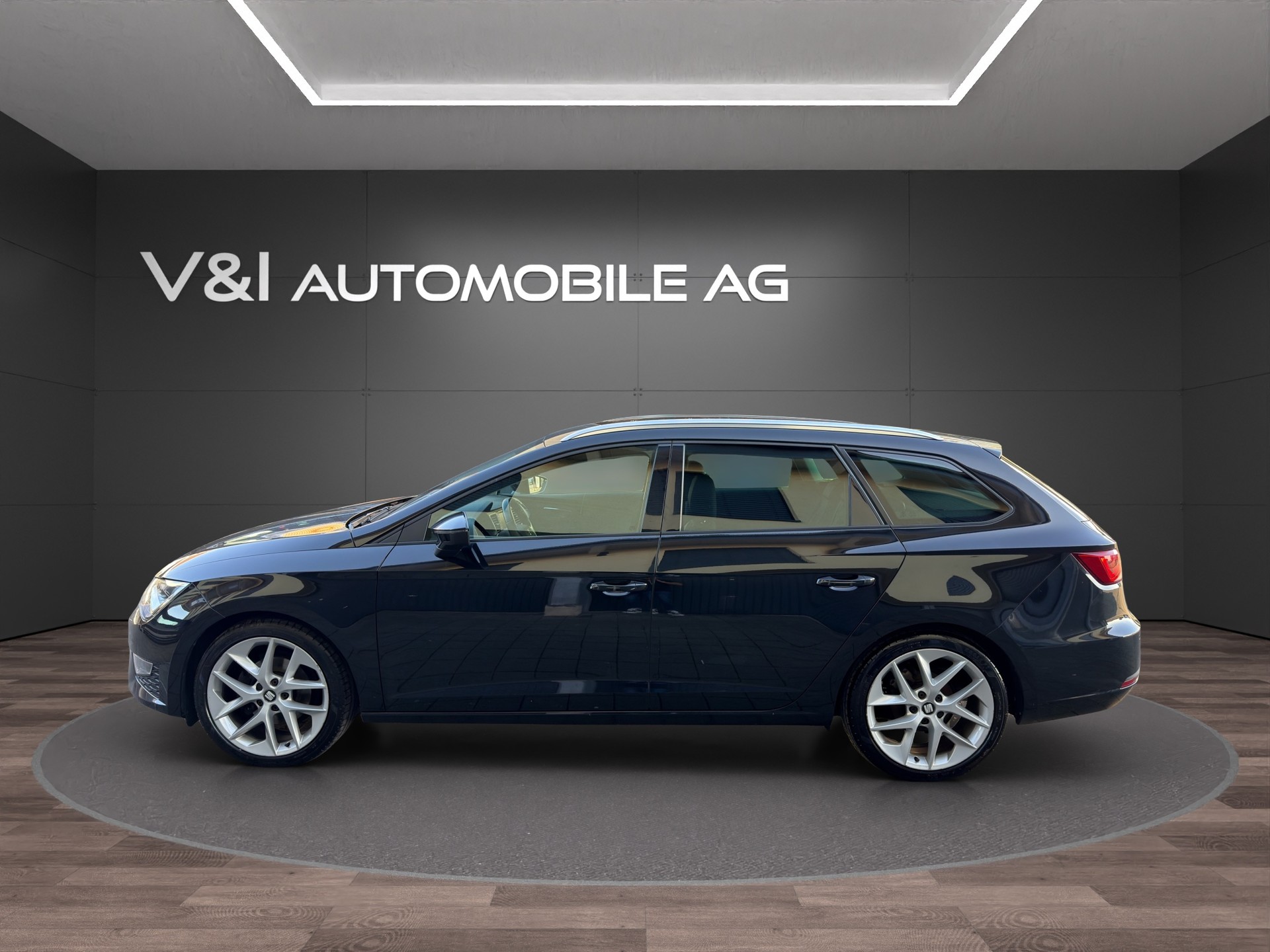 SEAT Leon ST 1.4 TSI FR Line DSG-image-6