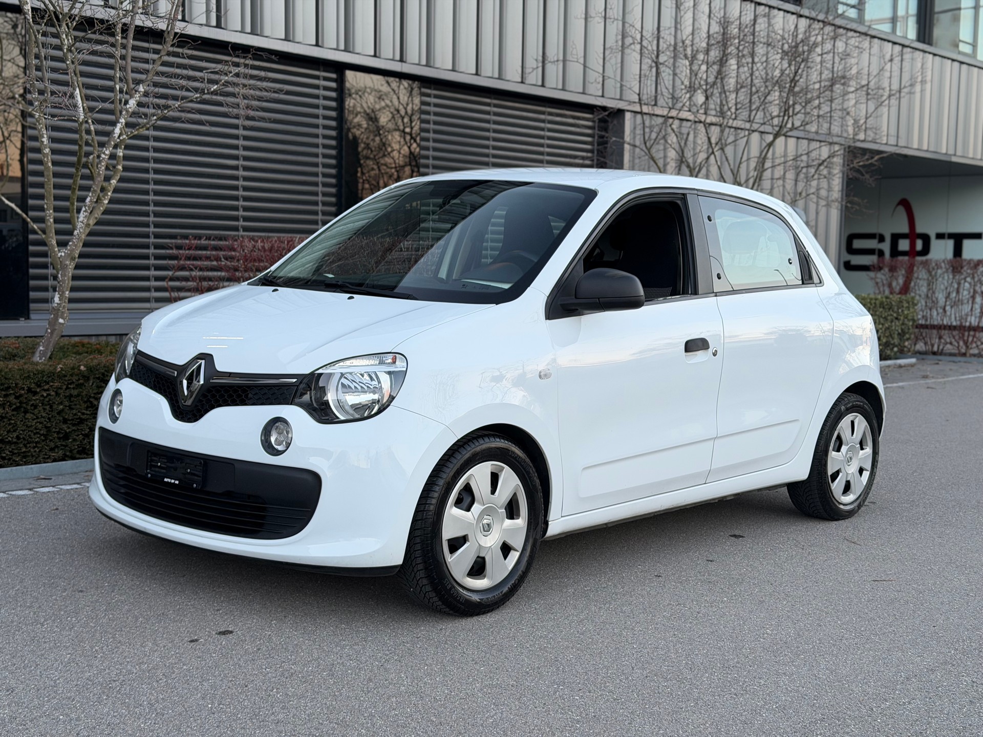 RENAULT Twingo 1.0 Liberty-image-0
