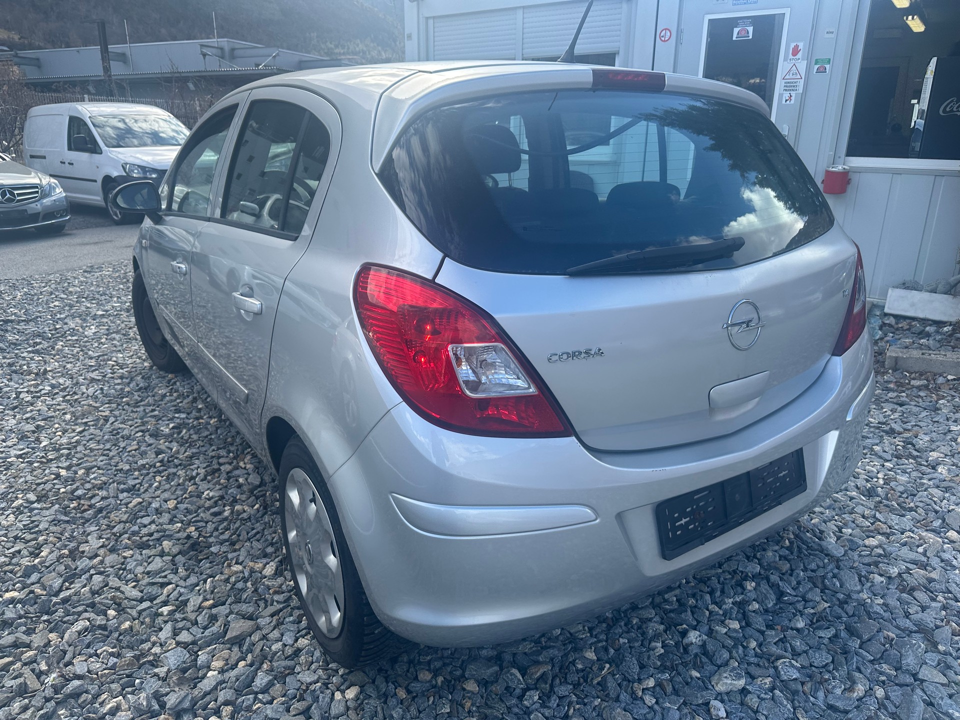 OPEL Corsa 1.4 TP Sport-image-8