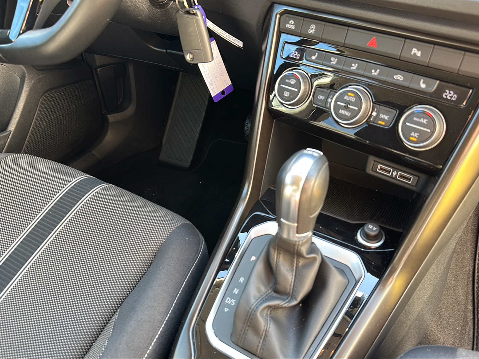 VW T-Roc 1.5 TSI EVO Advance DSG-image-14