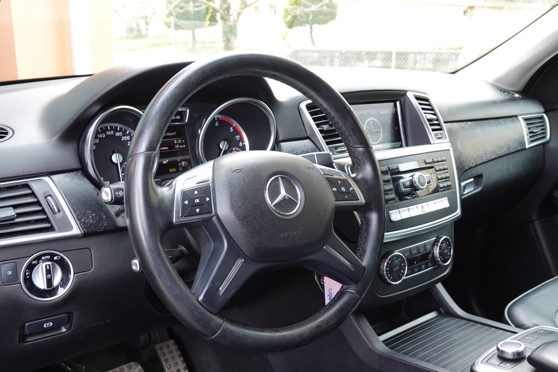 MERCEDES-BENZ ML 250 BlueTEC Edition 4Matic 7G-Tronic-image-9