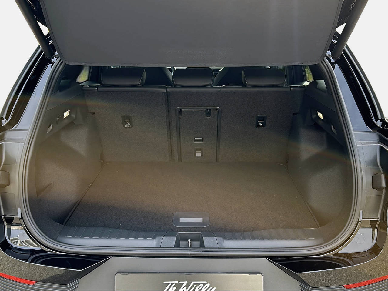 FORD Explorer Extended Range Premium-image-13