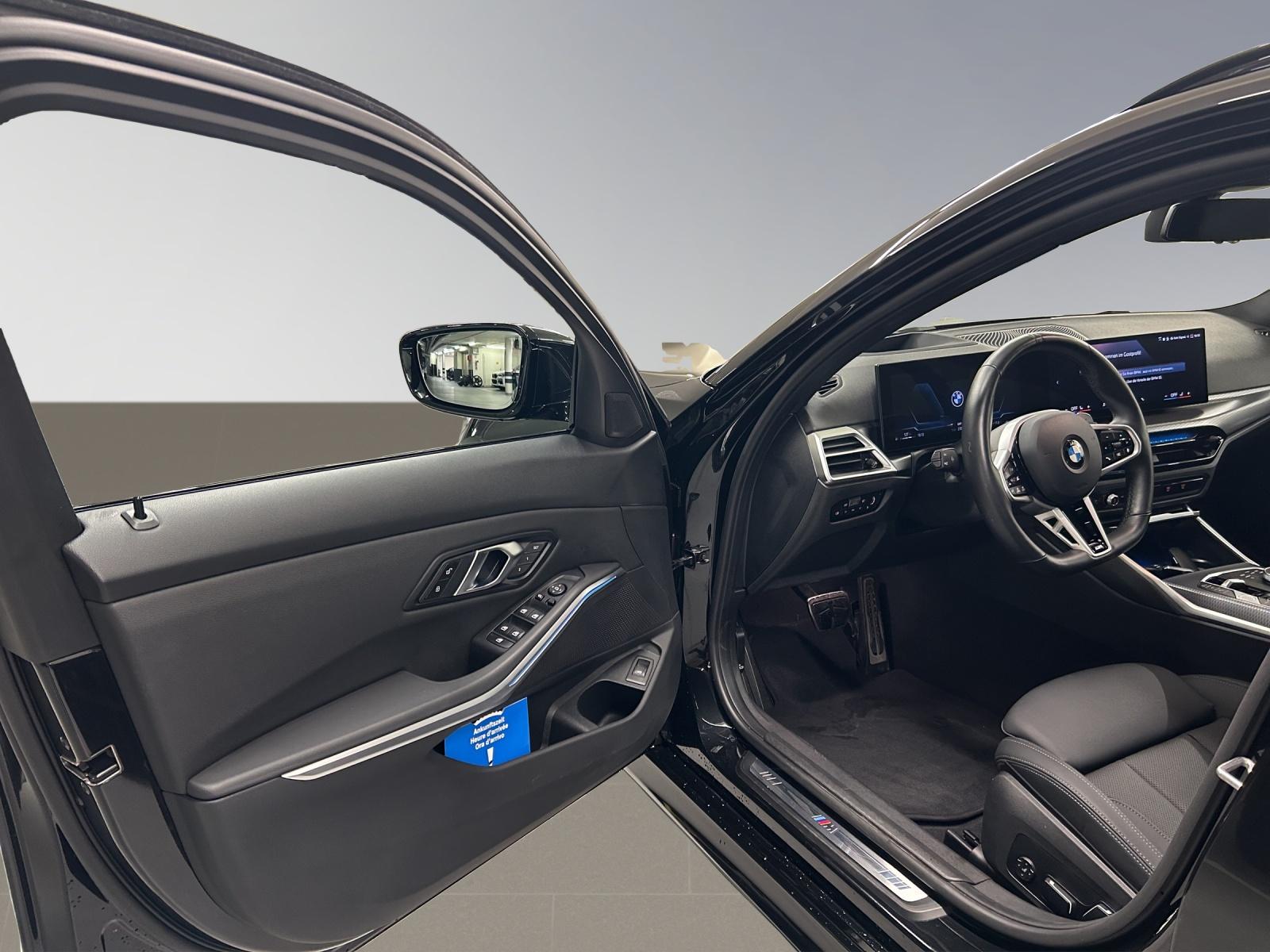 BMW 330d xDrive SAG Touring-image-11