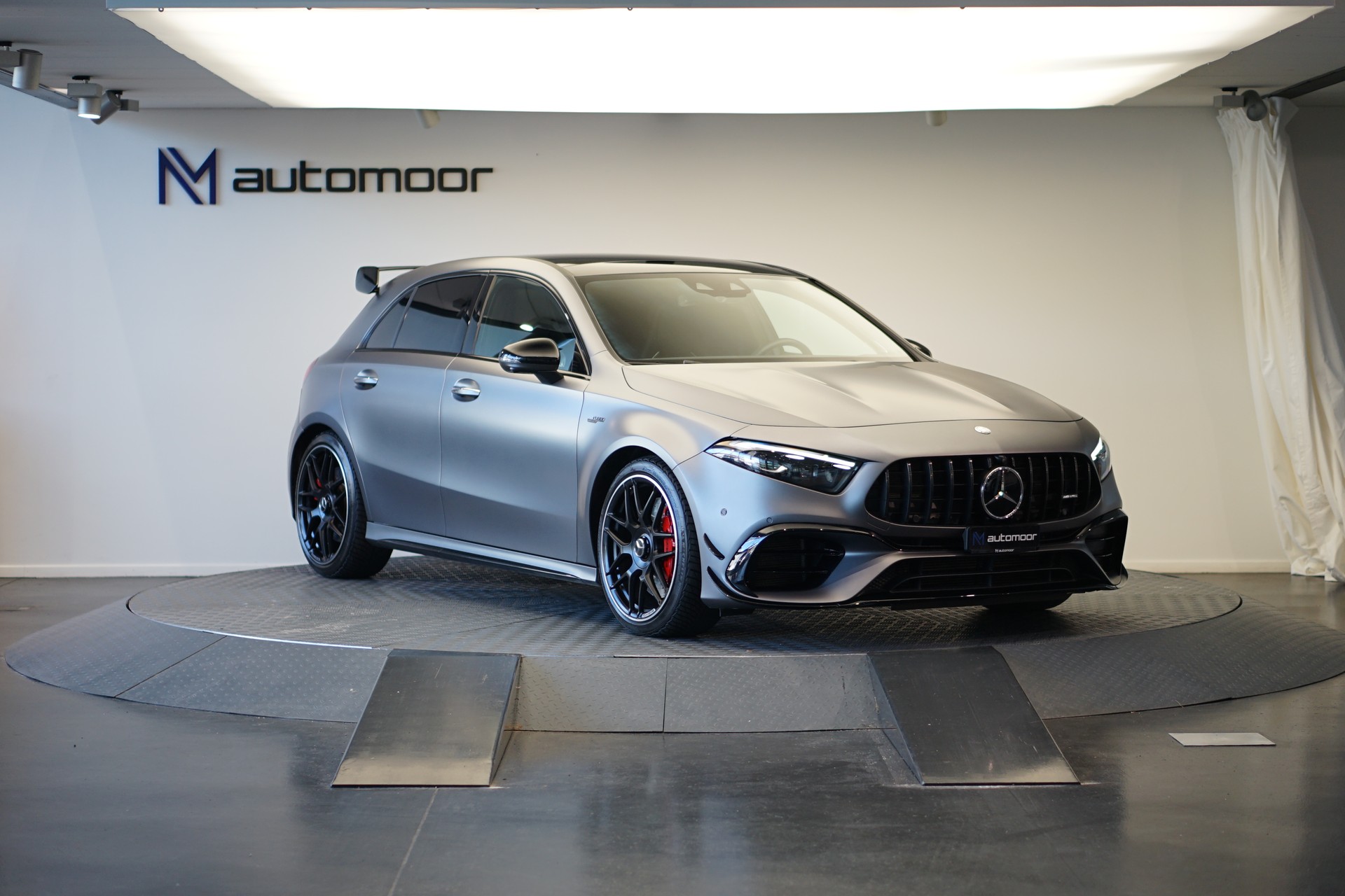 MERCEDES-BENZ A AMG 45 S 4Matic+ 8G-DCT-image-2