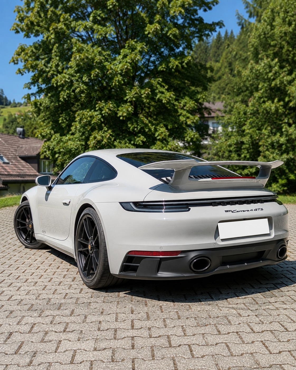 PORSCHE 911 Carrera 4 GTS PDK-image-2