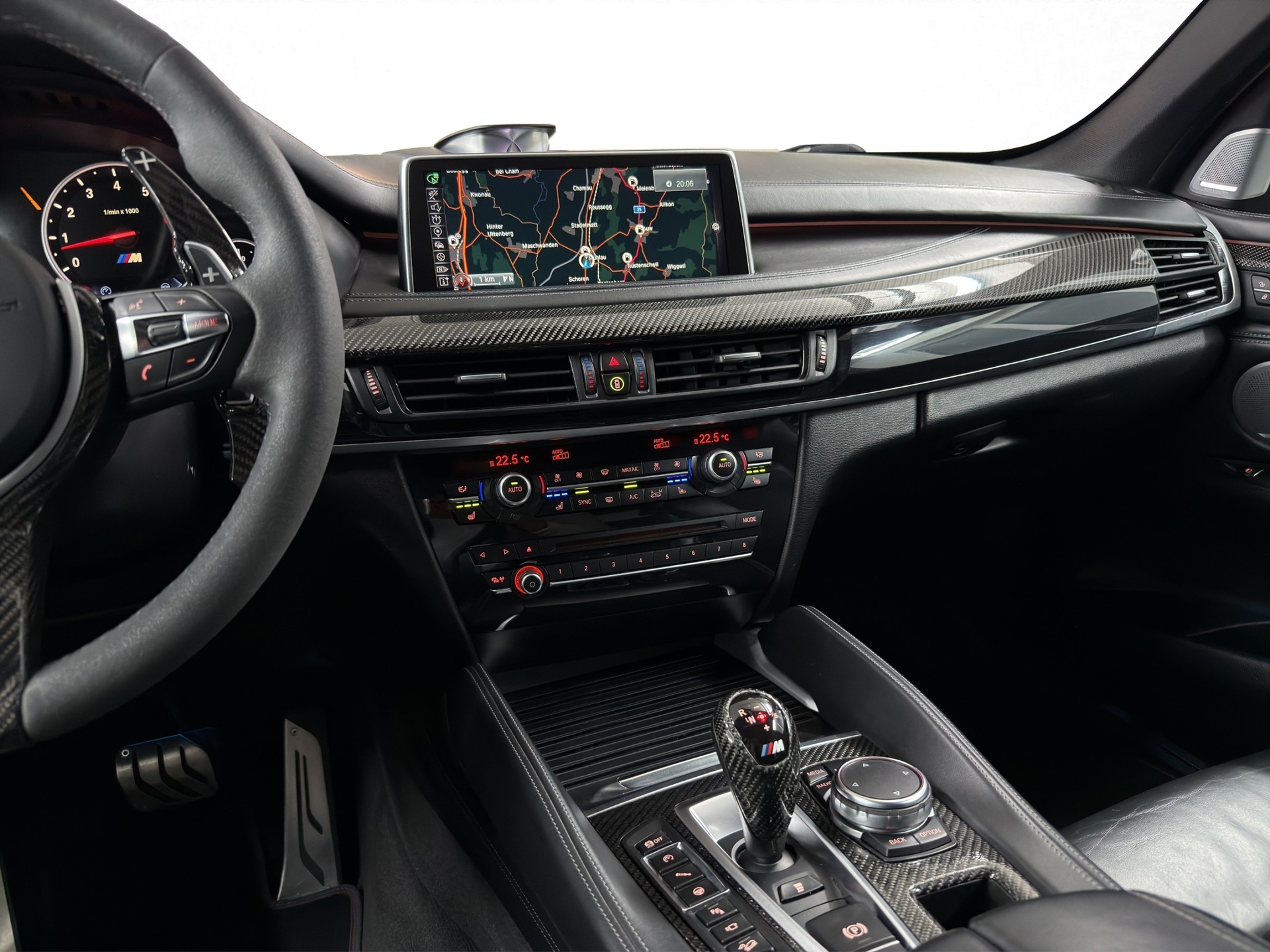 BMW X5M Steptronic-image-12