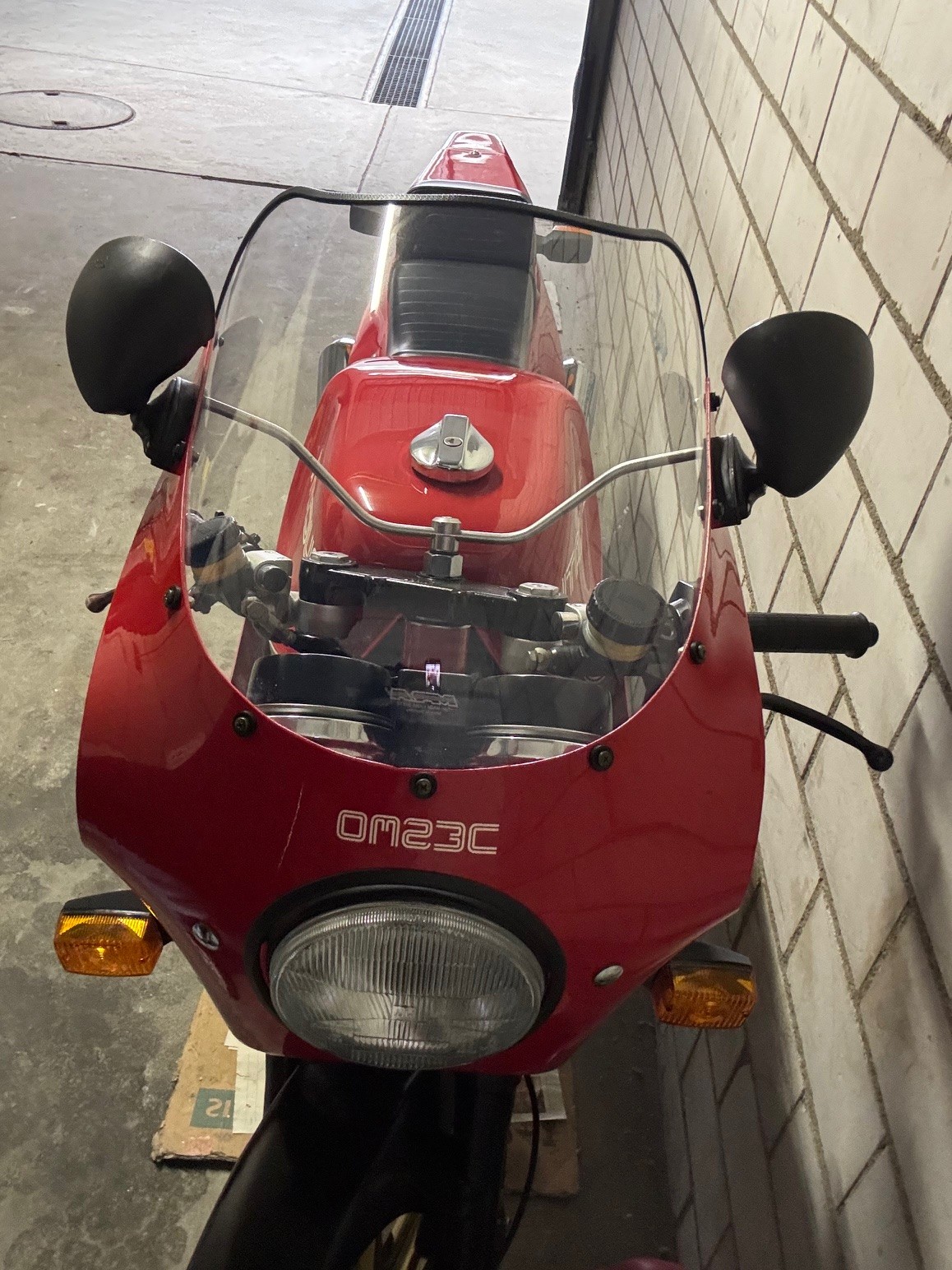 DUCATI Mike Hailwood Replica-image-7