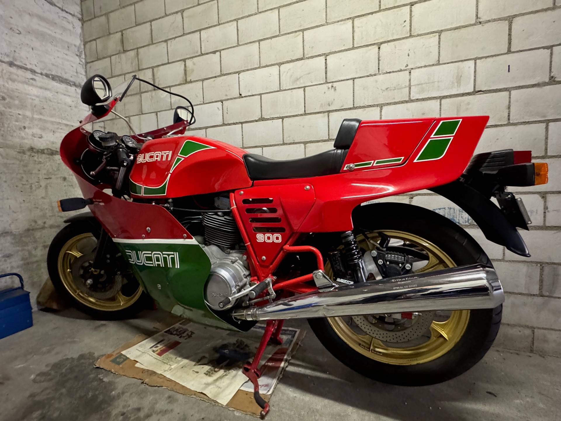 DUCATI Mike Hailwood Replica-image-10