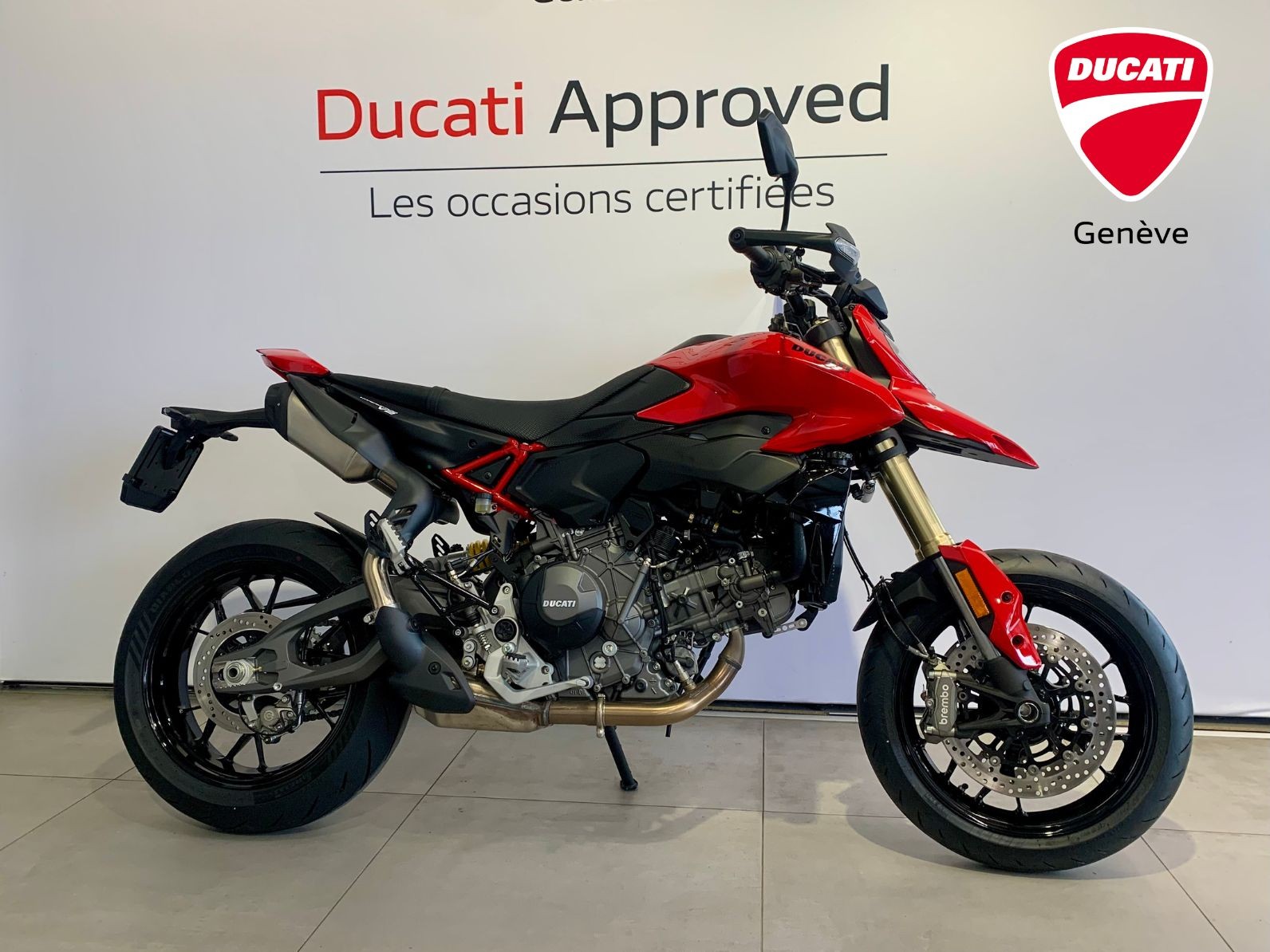 DUCATI Hypermotard V2