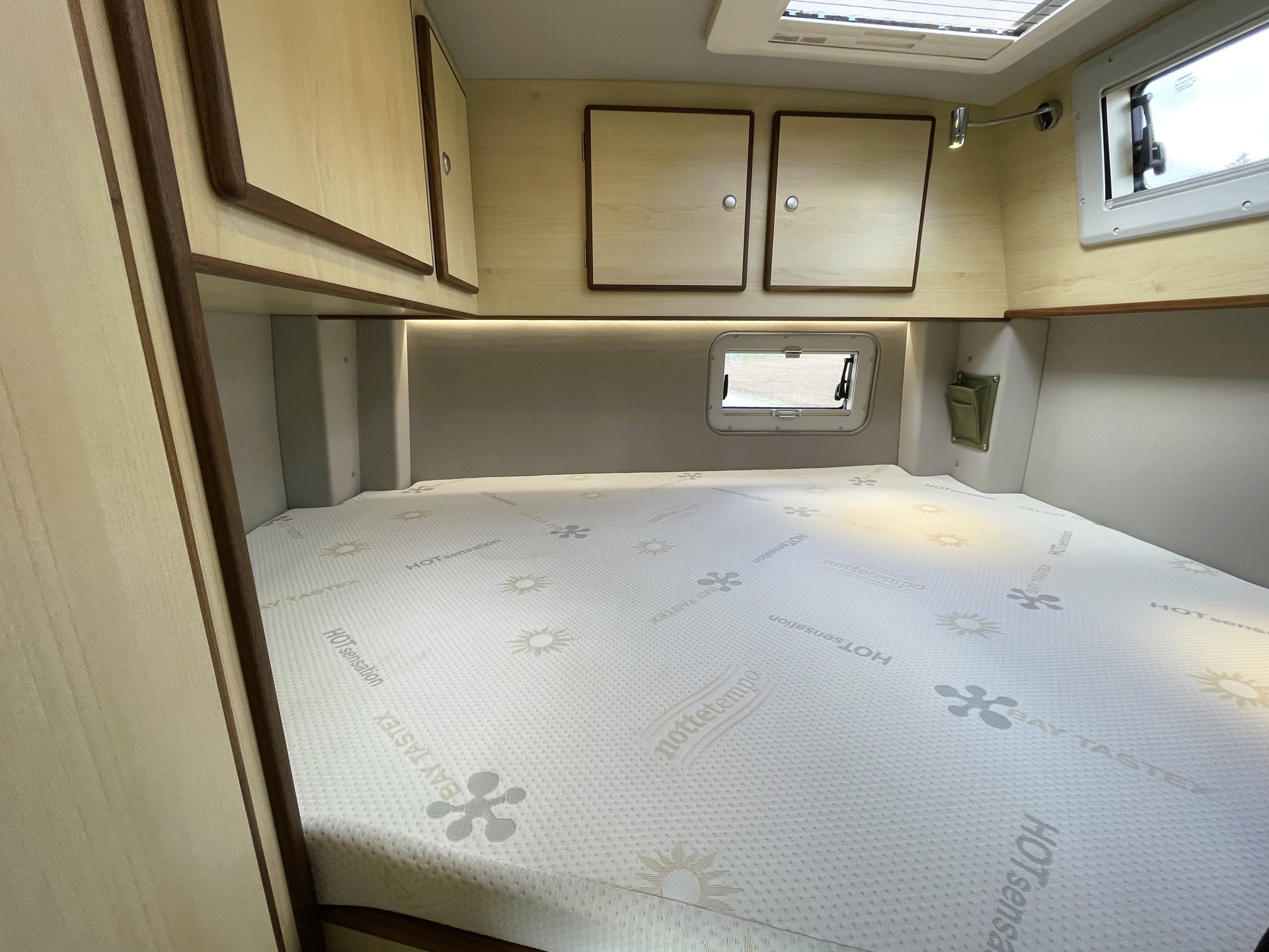 CS-REISEMOBILE Independent 4x4 auf Mercedes-Benz Sprinter 419 CDI 4x4-image-13