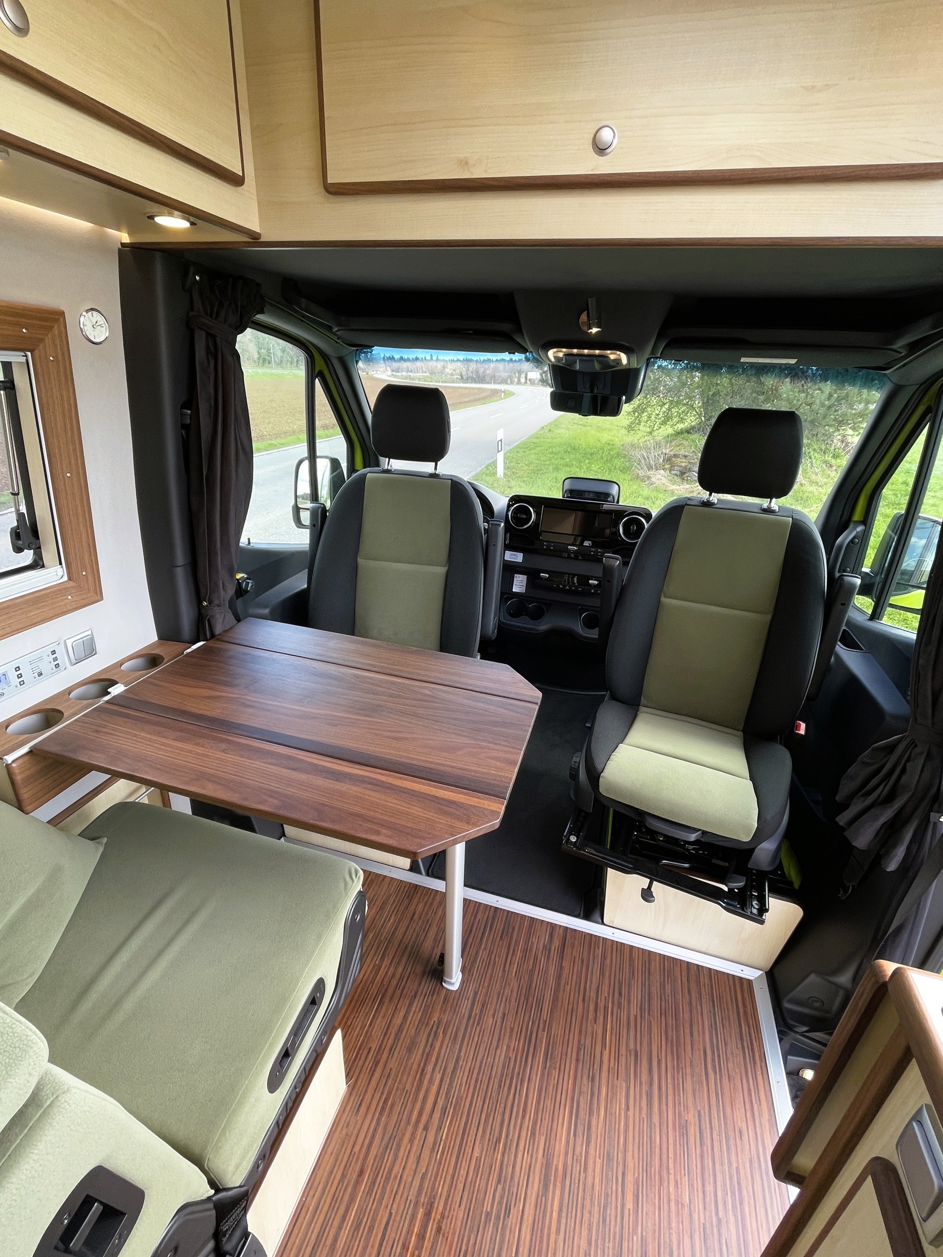 CS-REISEMOBILE Independent 4x4 auf Mercedes-Benz Sprinter 419 CDI 4x4-image-10