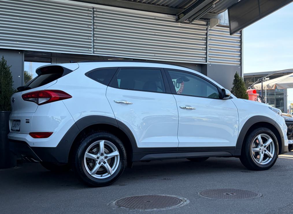 HYUNDAI Tucson 1.6 TGDi Vertex 4WD-image-2