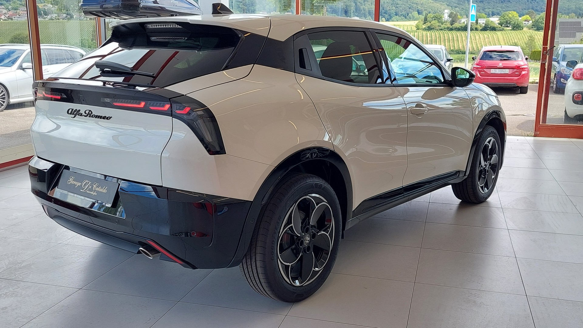 ALFA ROMEO Junior 1.2 48V Hybrid Q4-image-3
