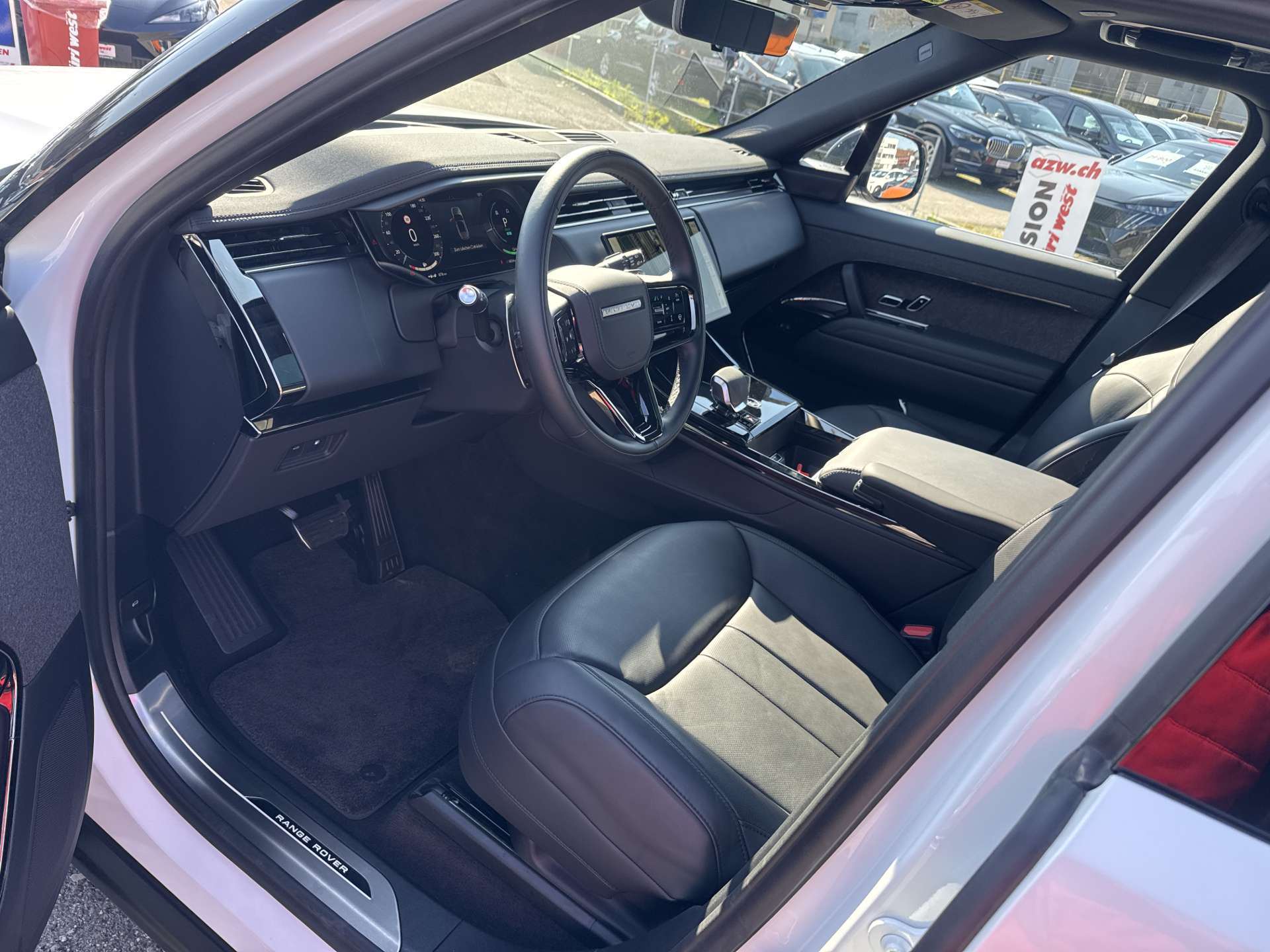 LAND ROVER Range Rover Sport P460e 3.0 Si6 PHEV Dynamic SE Automat-image-5