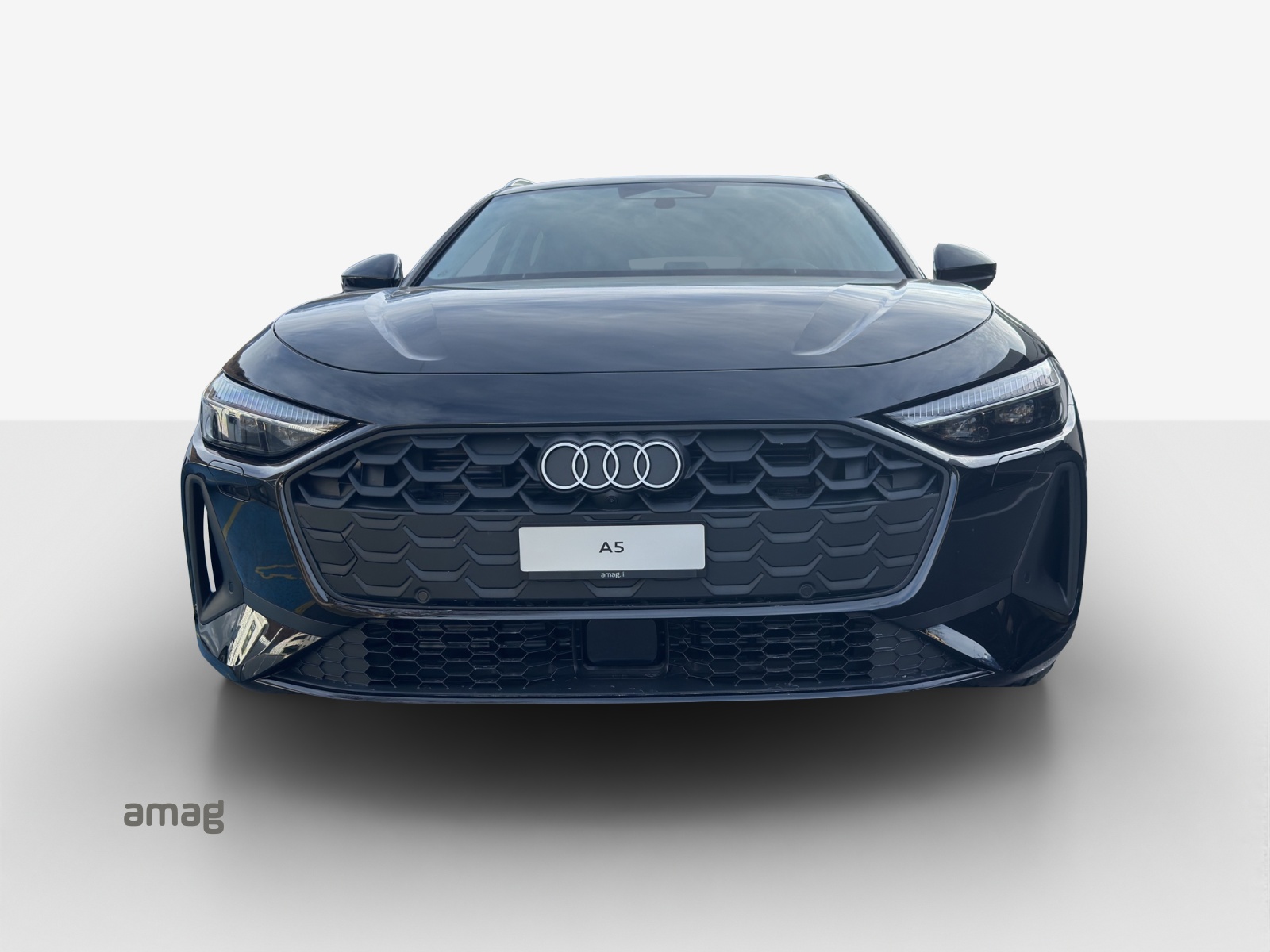AUDI A5 Avant TDI quattro 150 kW Attraction S tronic-image-6