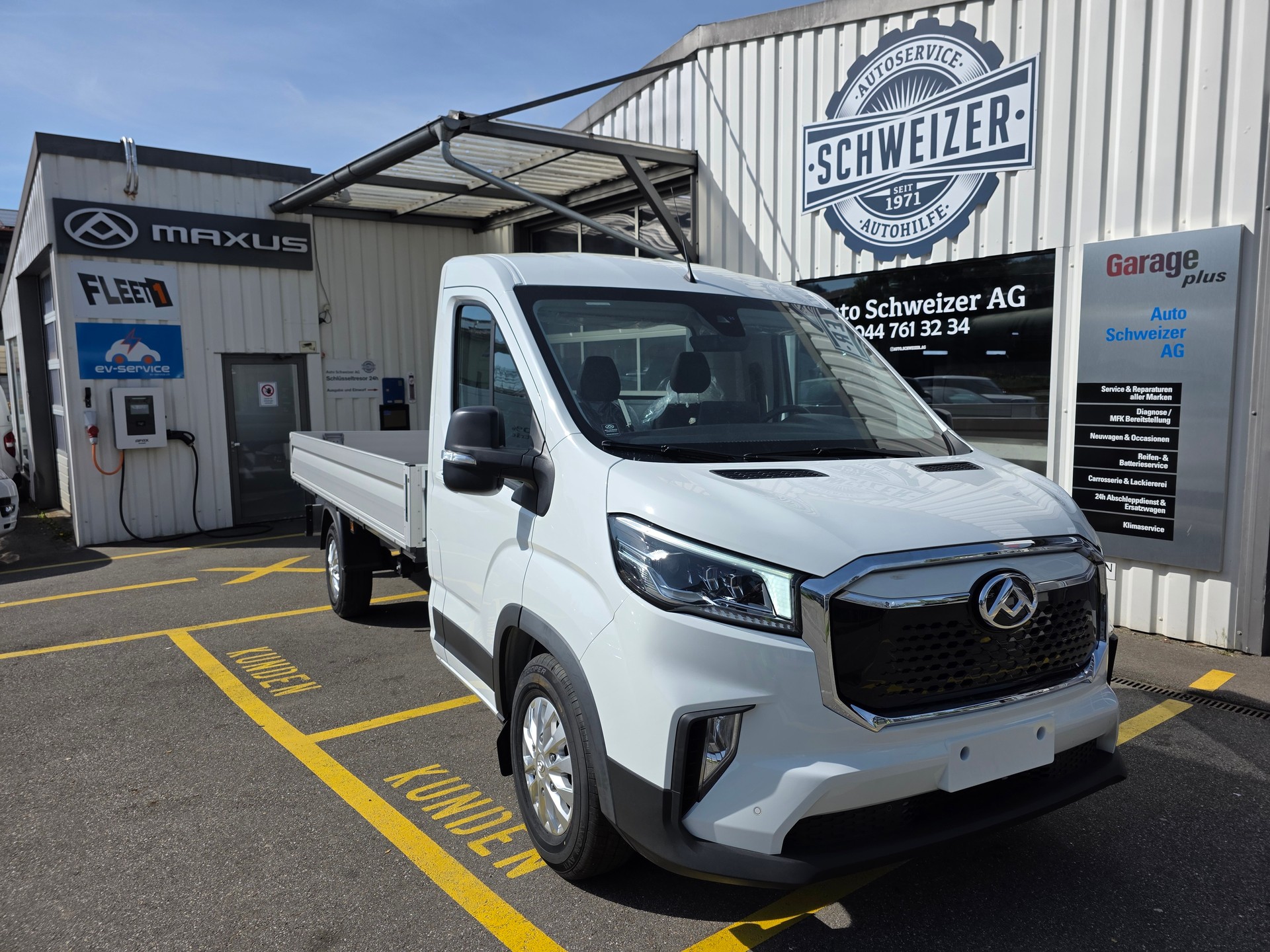 MAXUS eDeliver 9 L4 65kWh-image-1