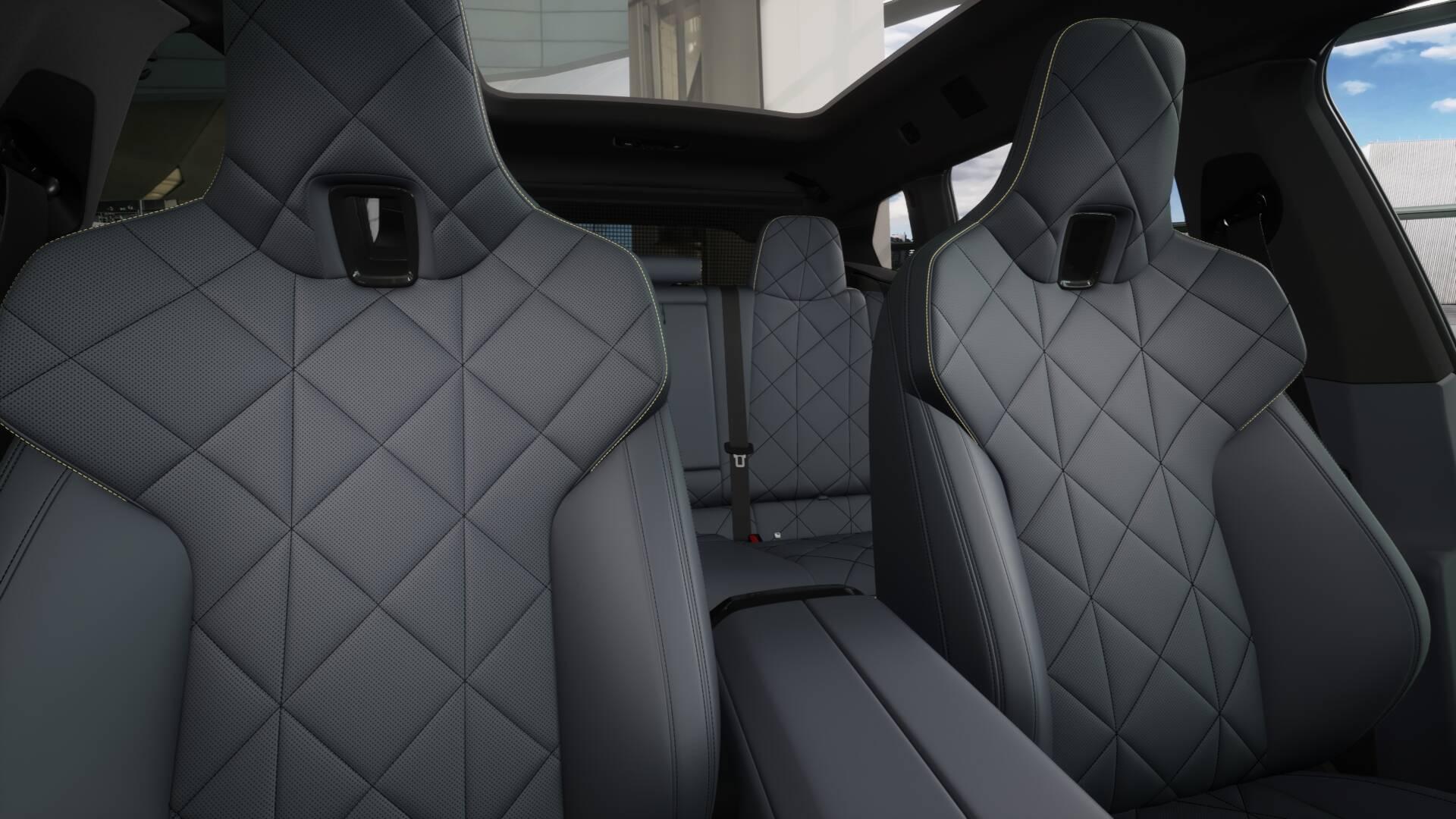 BMW iX xDrive60-image-10