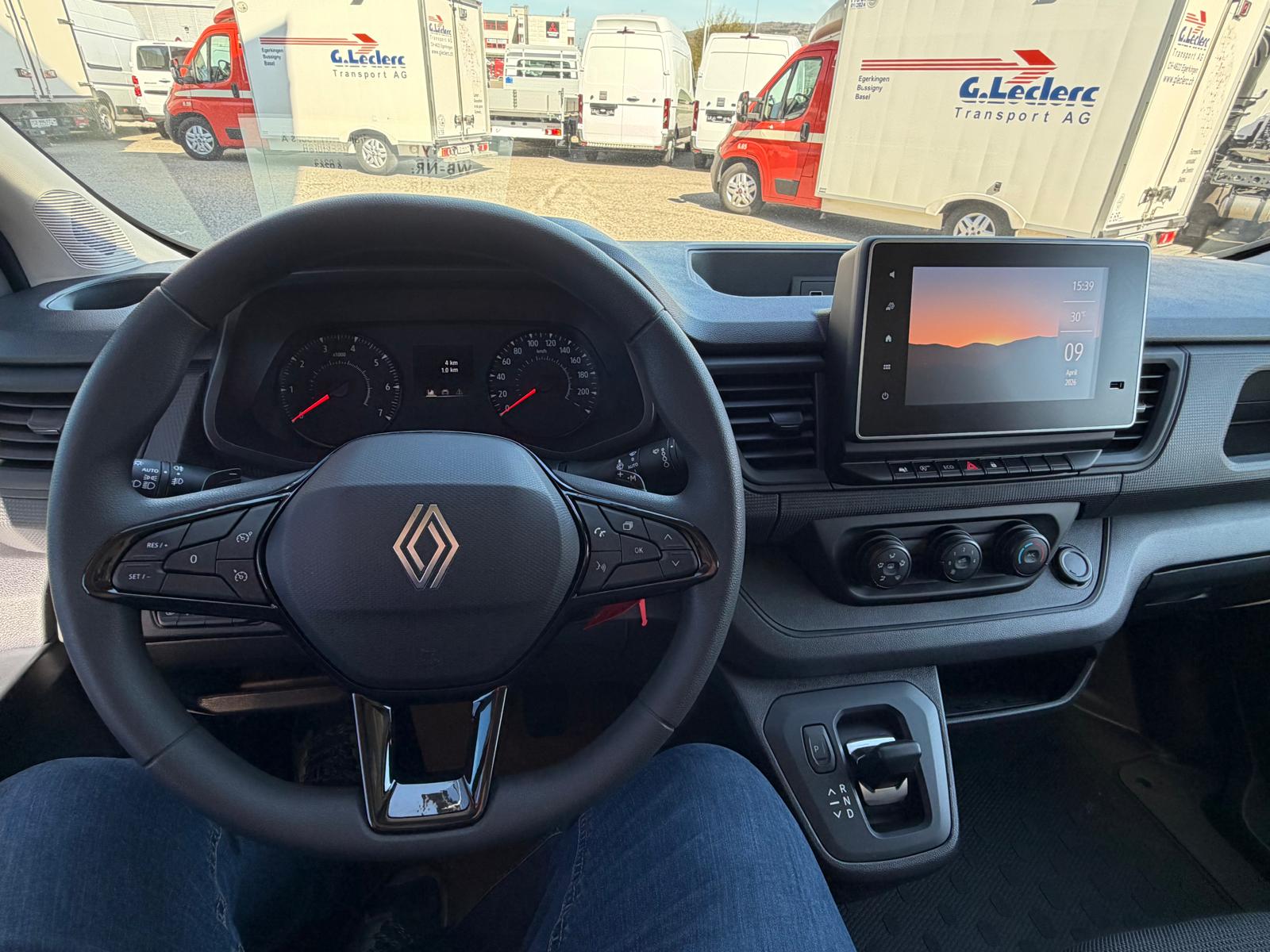 RENAULT Trafic Red Edition 150 PS L1H1 Hecktüren-image-7