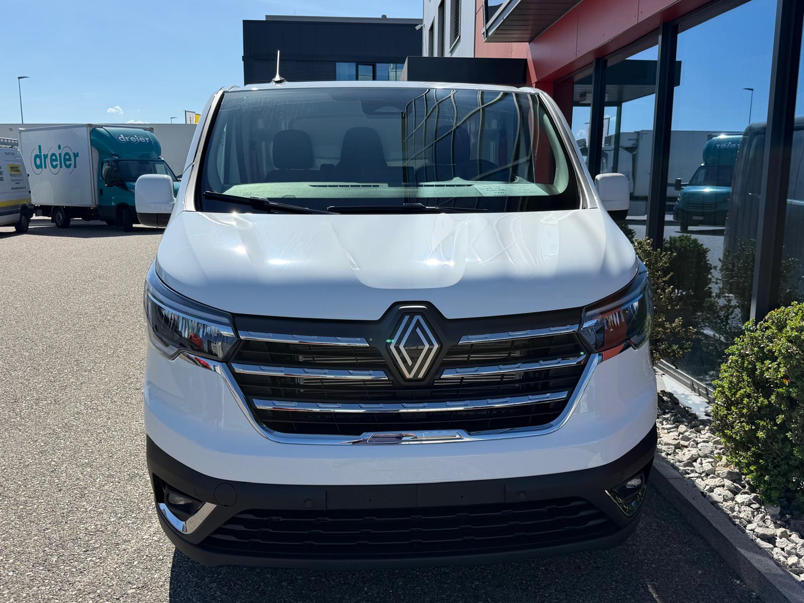 RENAULT Trafic Red Edition 150 PS L1H1 Hecktüren-image-1