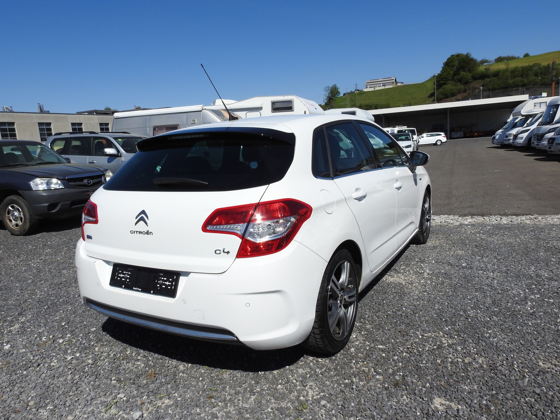 CITROEN C4 1.6 e-HDi Black Top EGS6-image-5