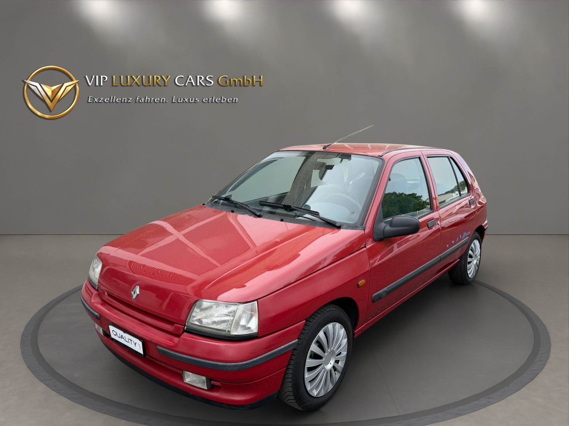 RENAULT Clio 1.4 K2 (Club Med)-showroom-element-1