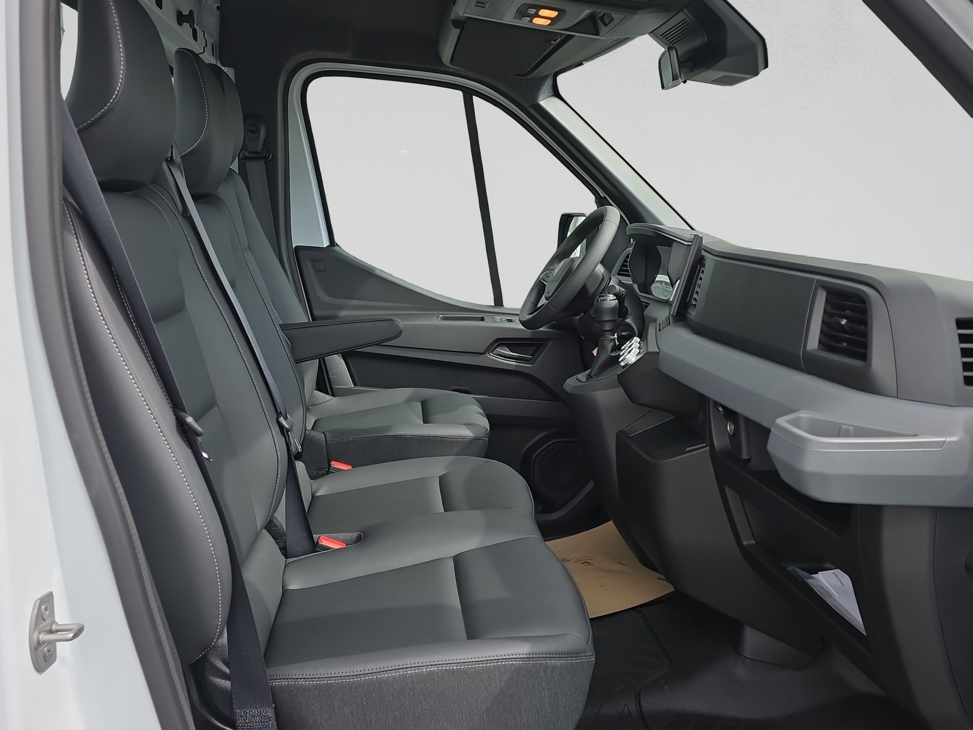 RENAULT Master T35 Blue dCi 150 L2H1 Brücke-image-7