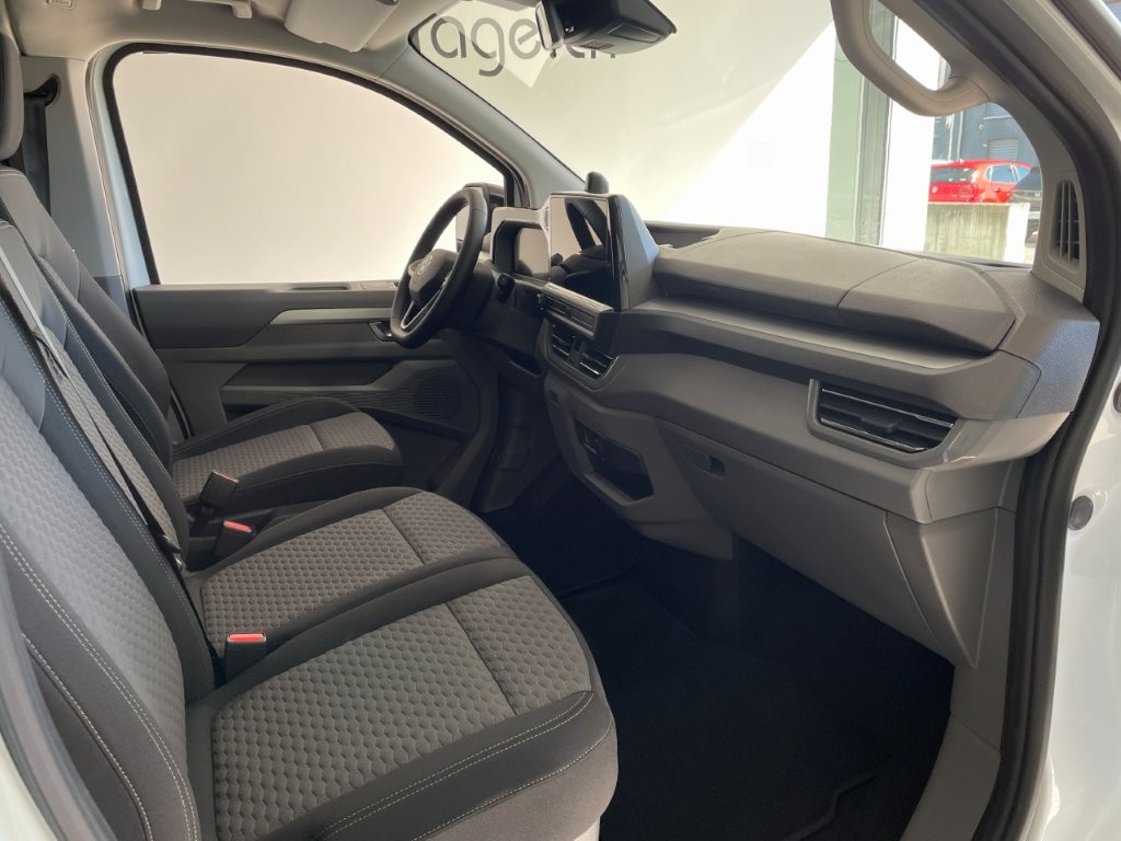 VW Caravelle 2.0 TDI Life LWB Aut 8-image-8