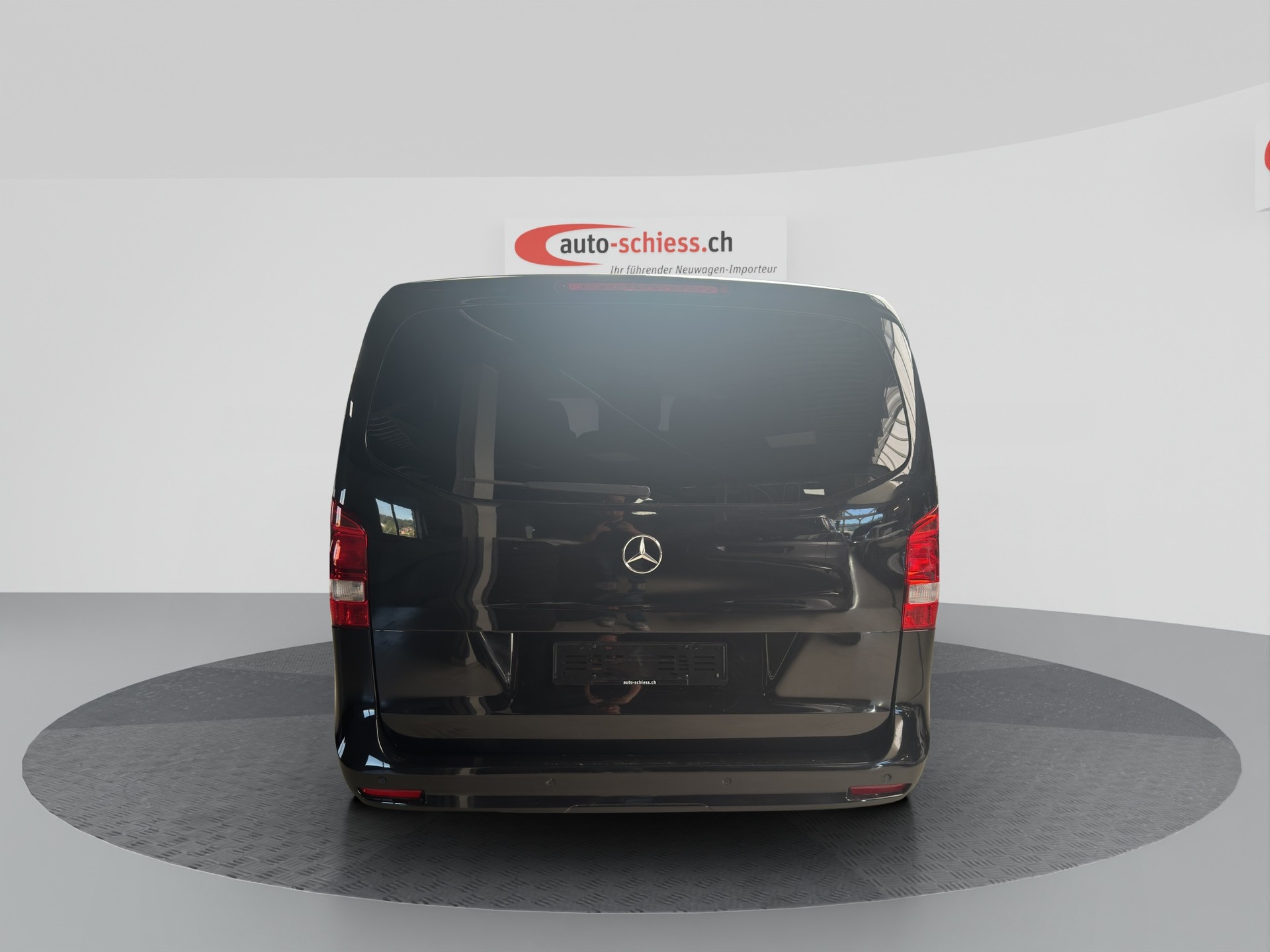 MERCEDES-BENZ V 220 d 8Pl. Edition lang 9G-Tronic-image-3