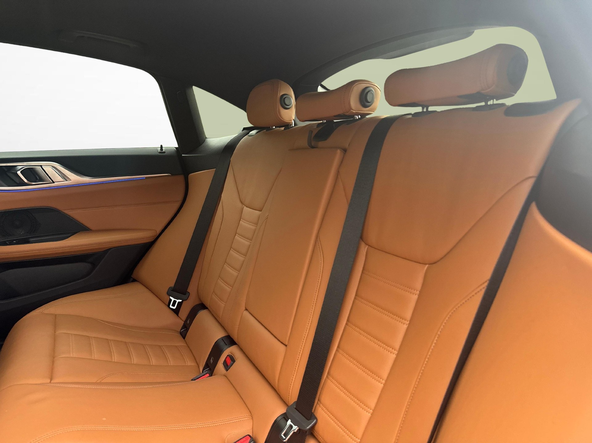 BMW M440i xDrive Gran Coupé-image-19